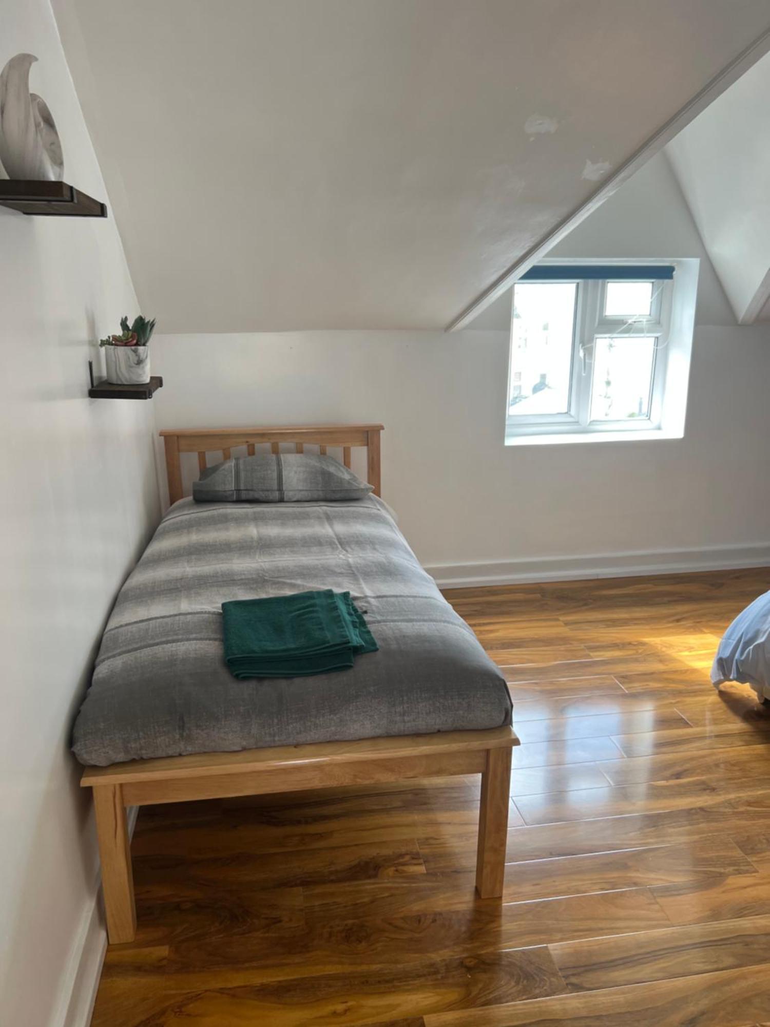 Townhouse Near * Bournemouth