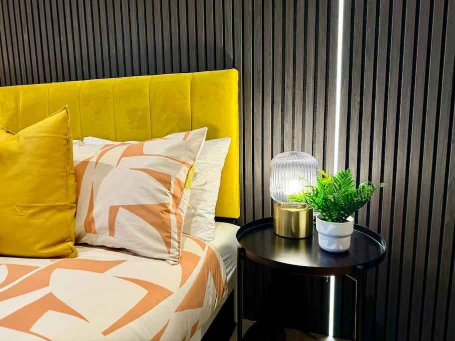 Stunning Secret - Retreat - Sleeps 4