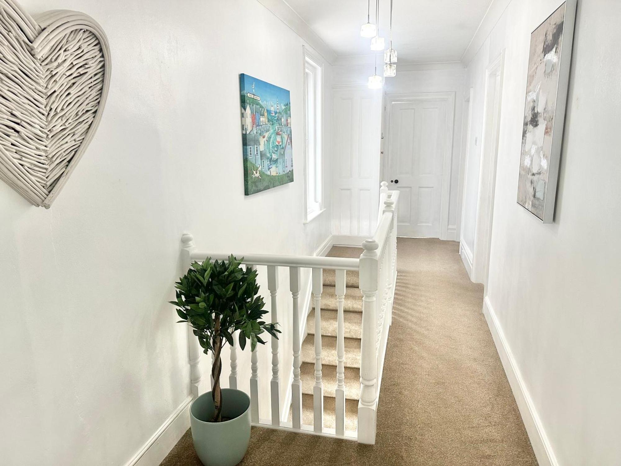 The Capstone Retreat - Beautiful Detached Family By Coastline Retreats, Arcade Machine, Parking, Bbq Holiday home