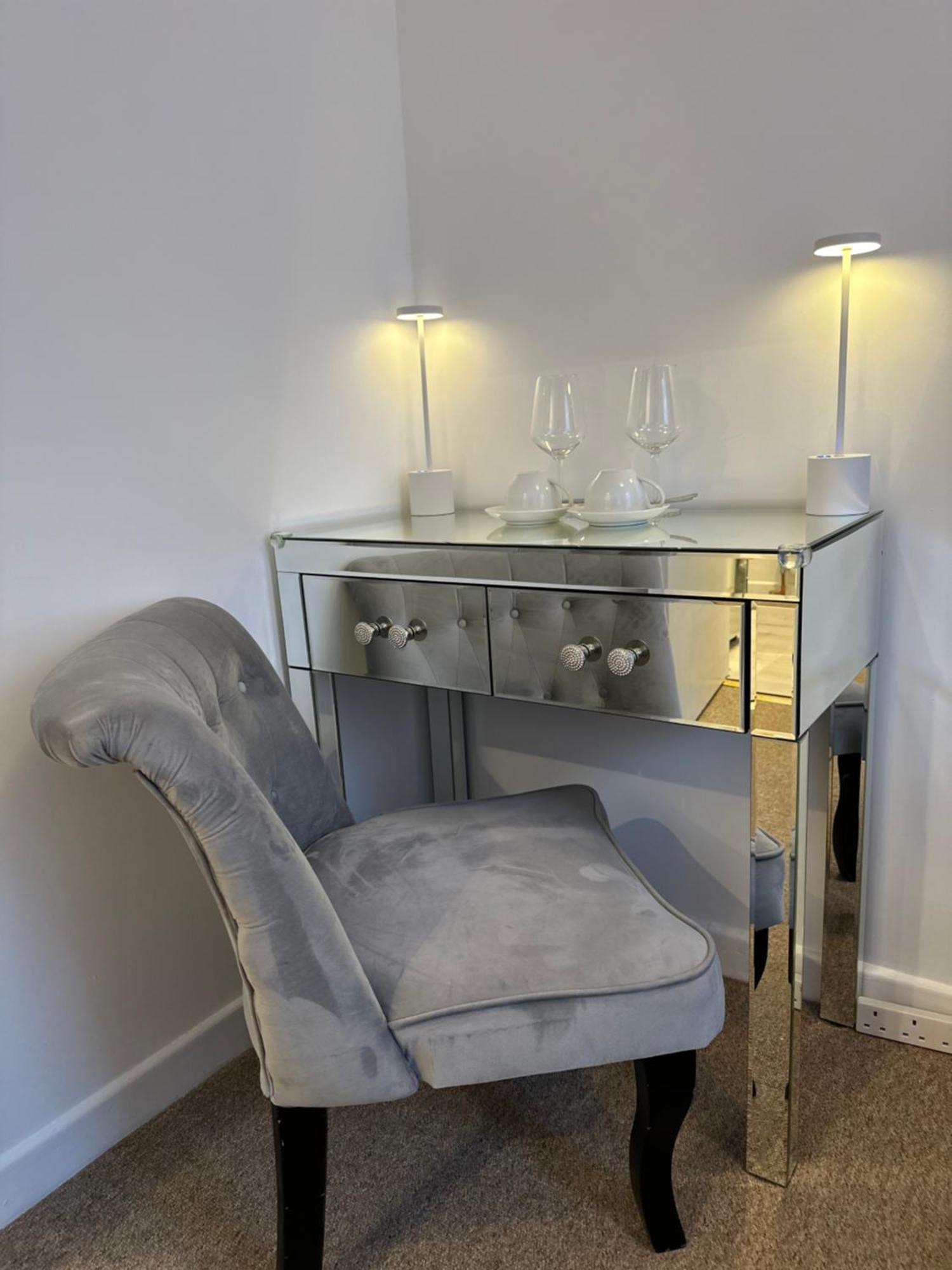 Comfortable For One Cozy For Two 5 Min From The Small Room. * Bournemouth