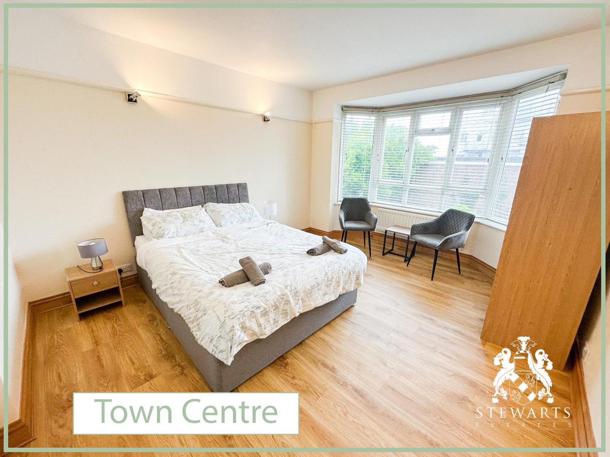 Apartment Town Centre Sleeps 9 Bournemouth