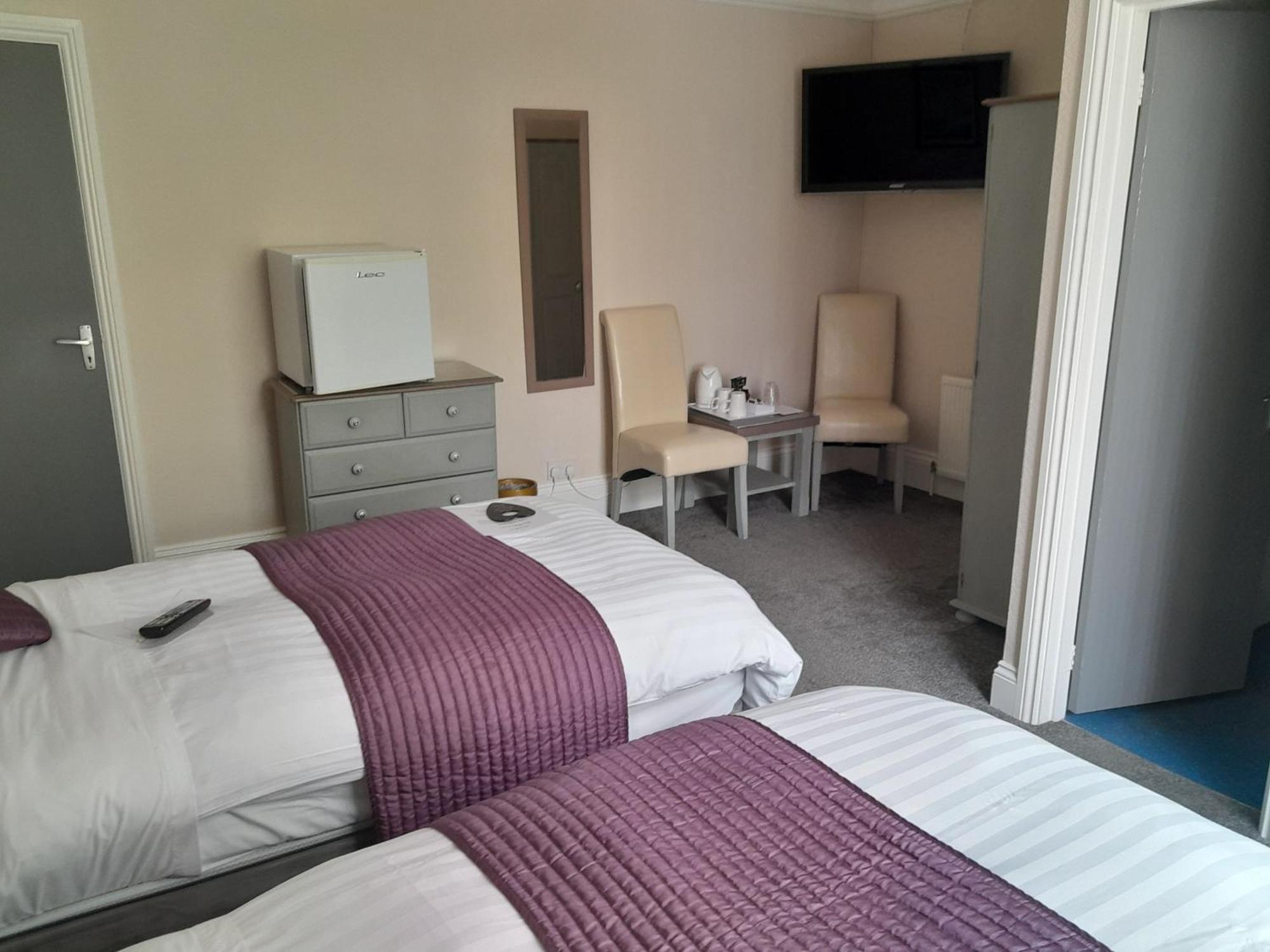 Guest house The Rosscourt Guest House-Free On Site Parking (Adults Only)