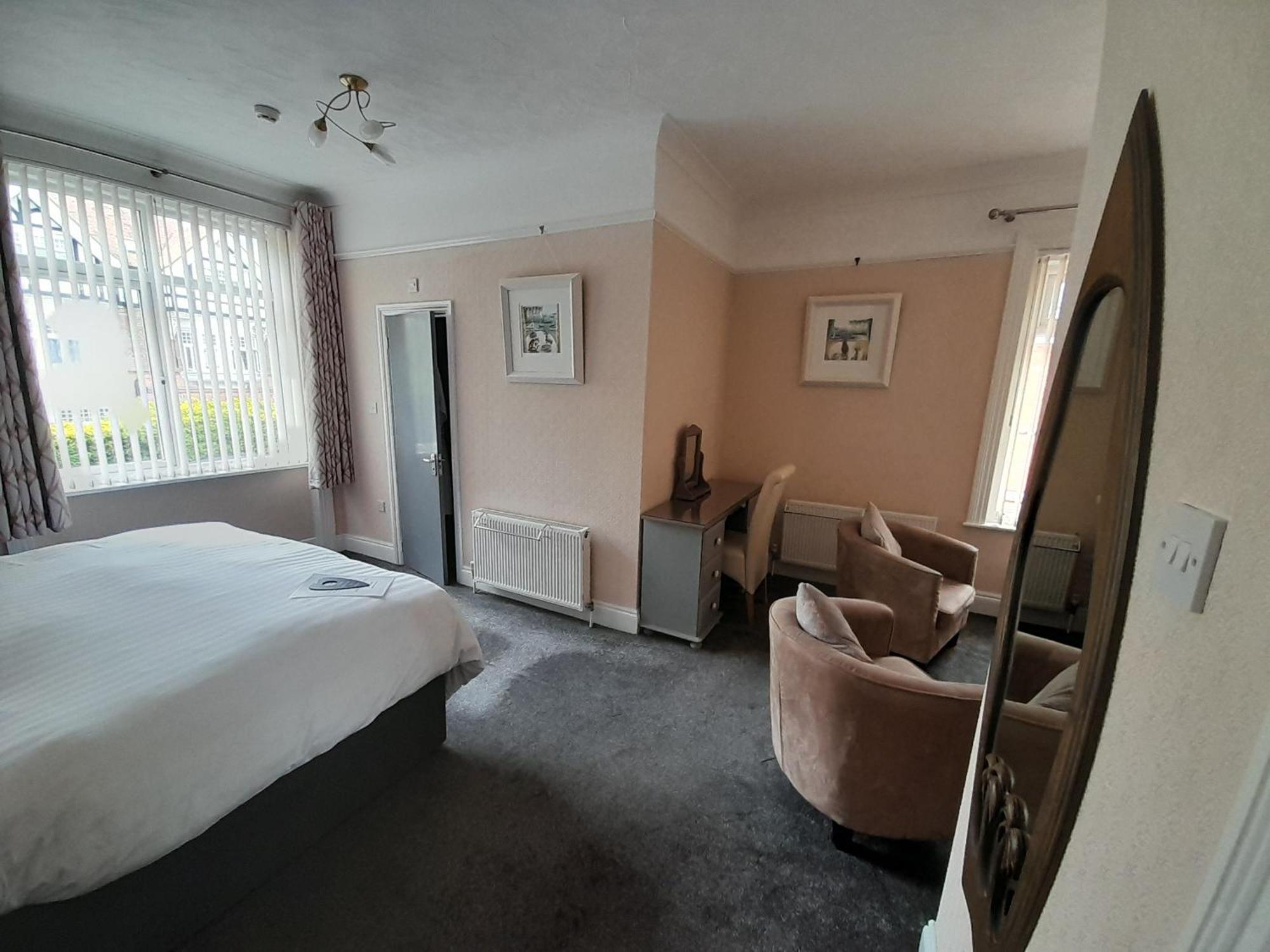 Guest house The Rosscourt Guest House-Free On Site Parking (Adults Only) Bournemouth