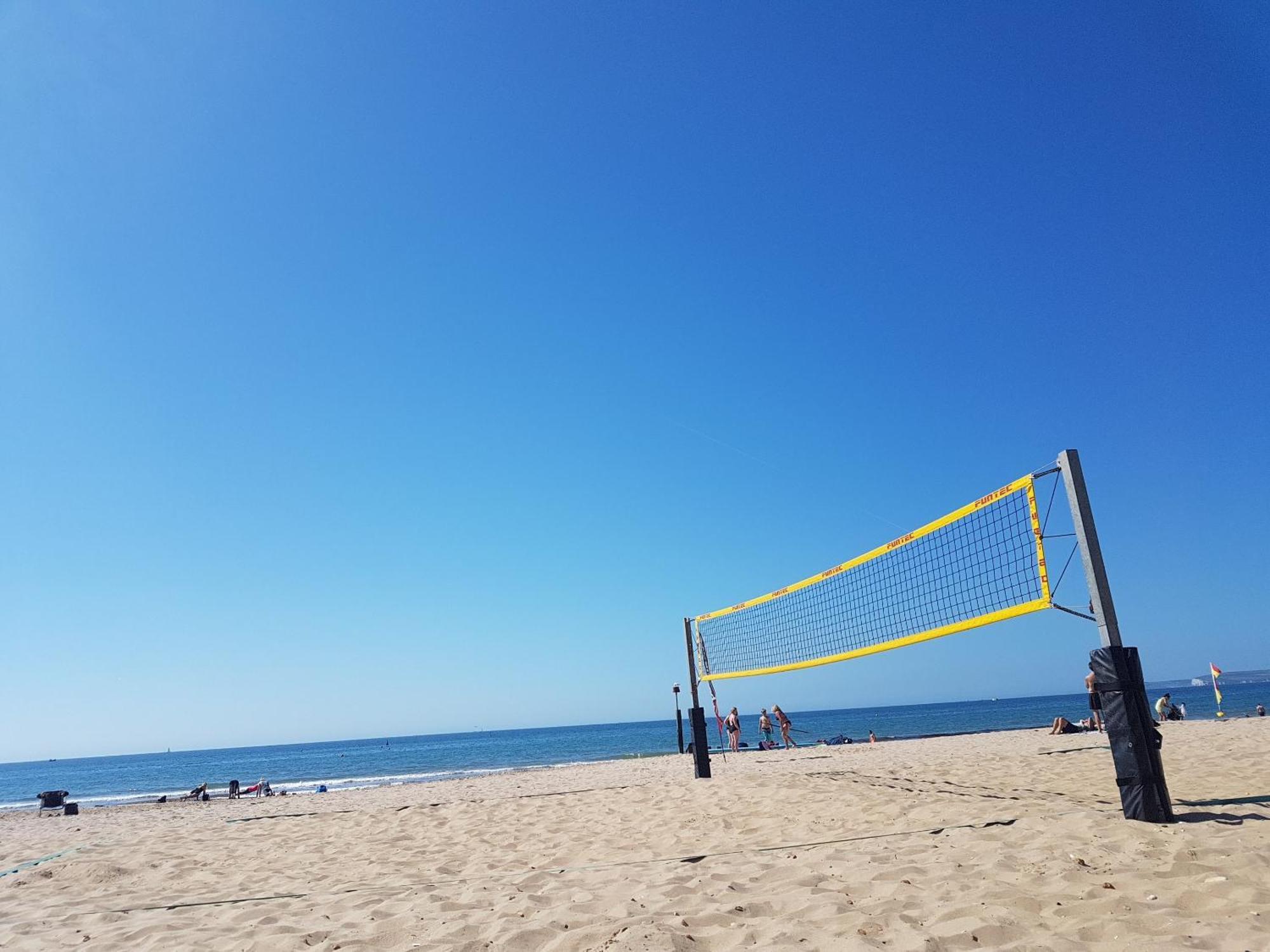 Beachfront With Bbq Sun Deck Bournemouth