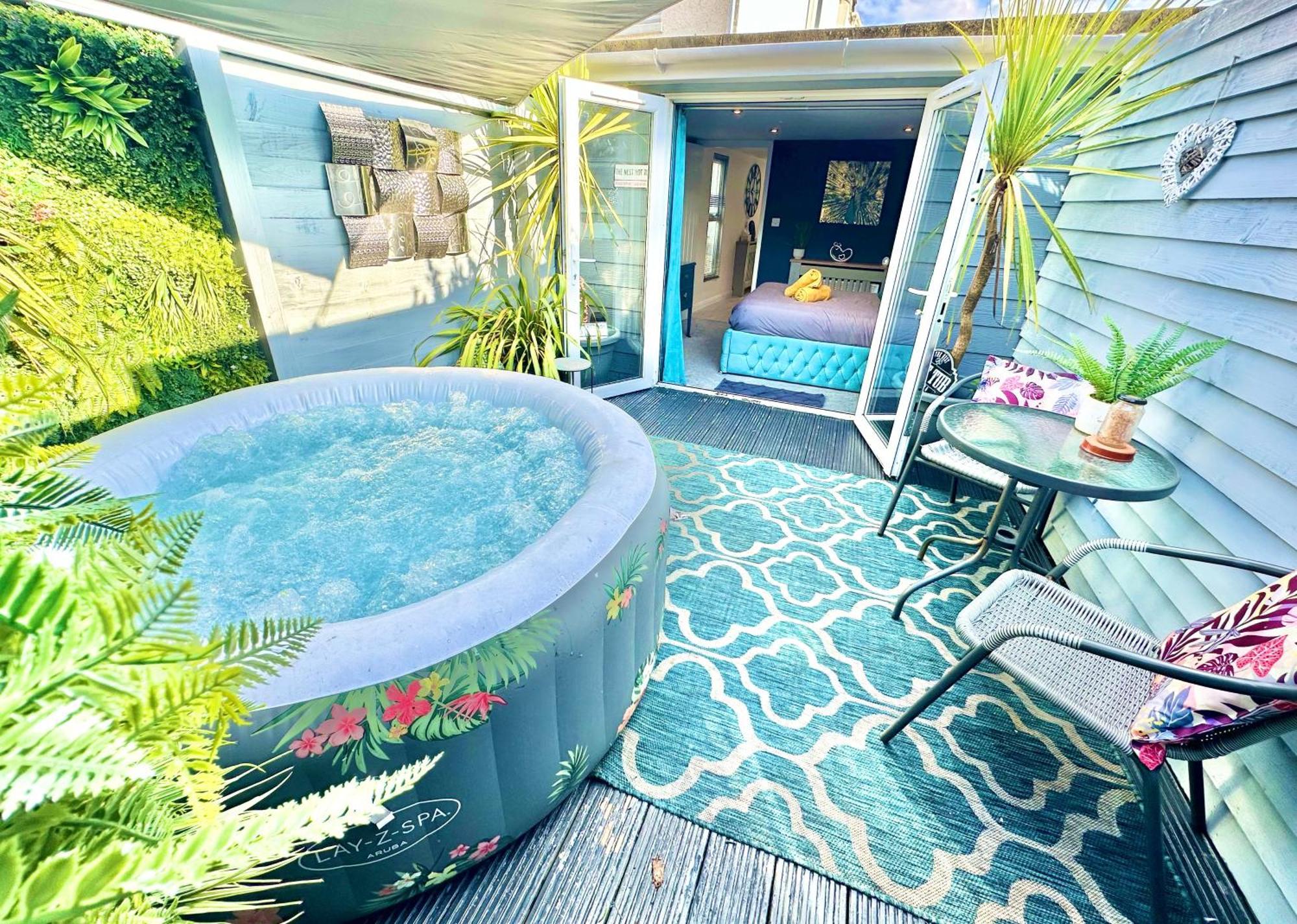 Apartment A Hidden Gem With Private Hot Tub And Garden - Netflix - Fast Wifi - Free Parking Bournemouth