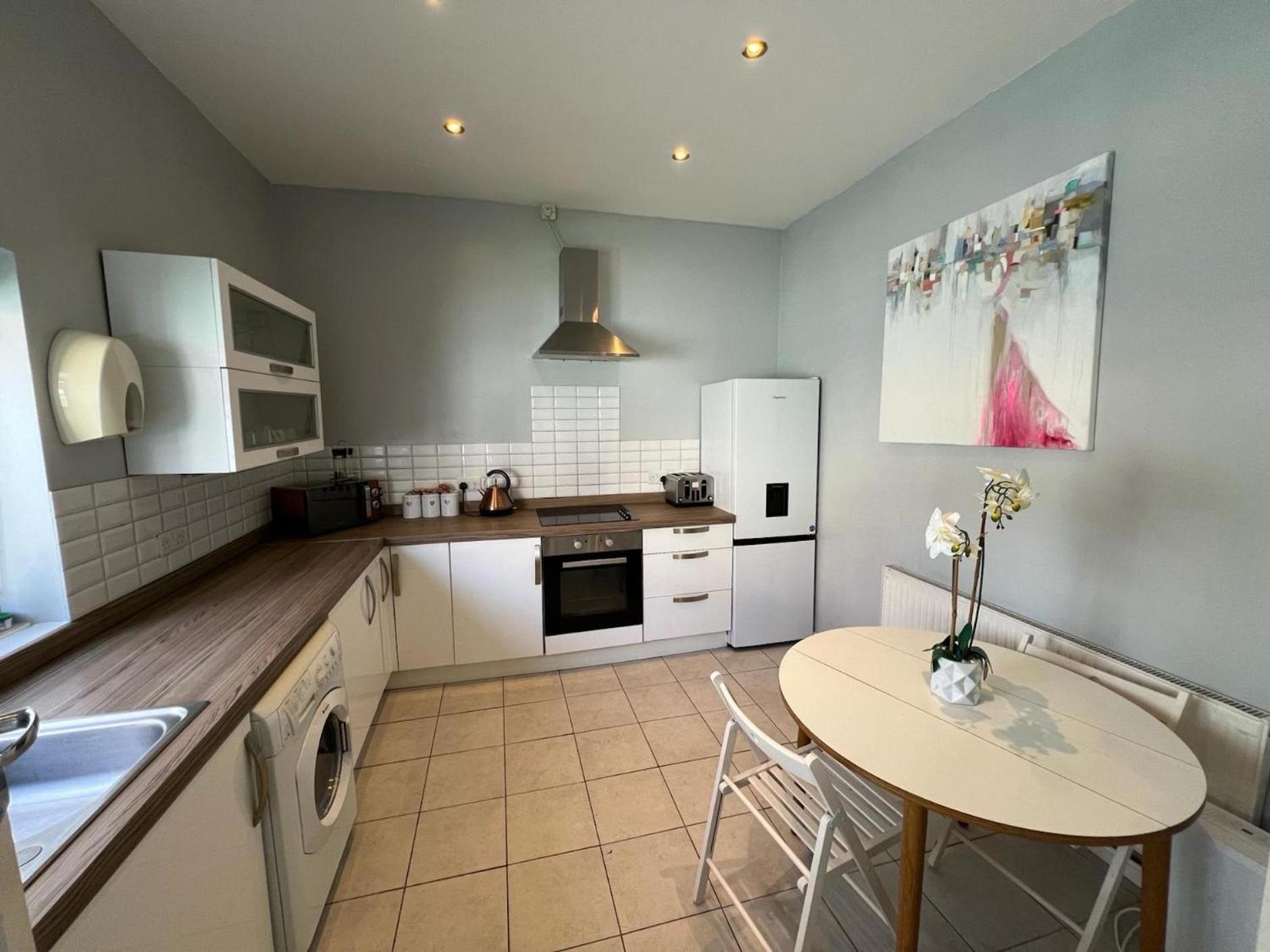 Holiday home Seaside Retreat: 3br Near Beach *