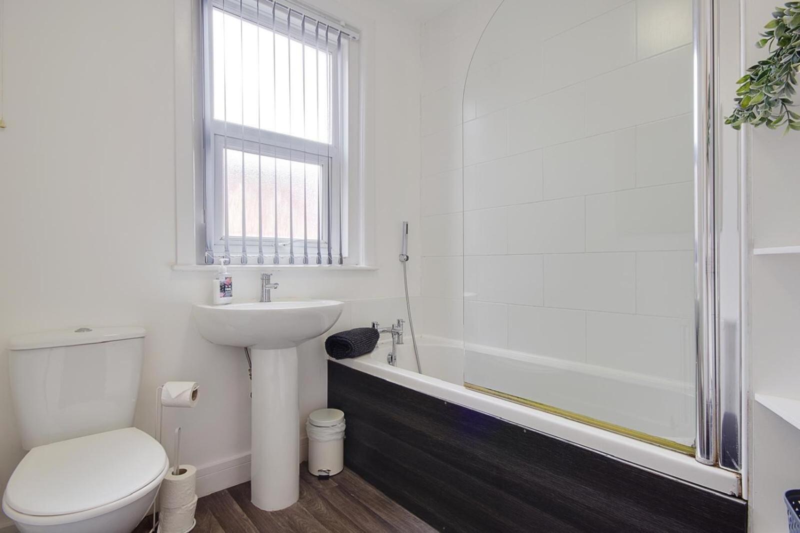 Apartment Wimbourne Road 3