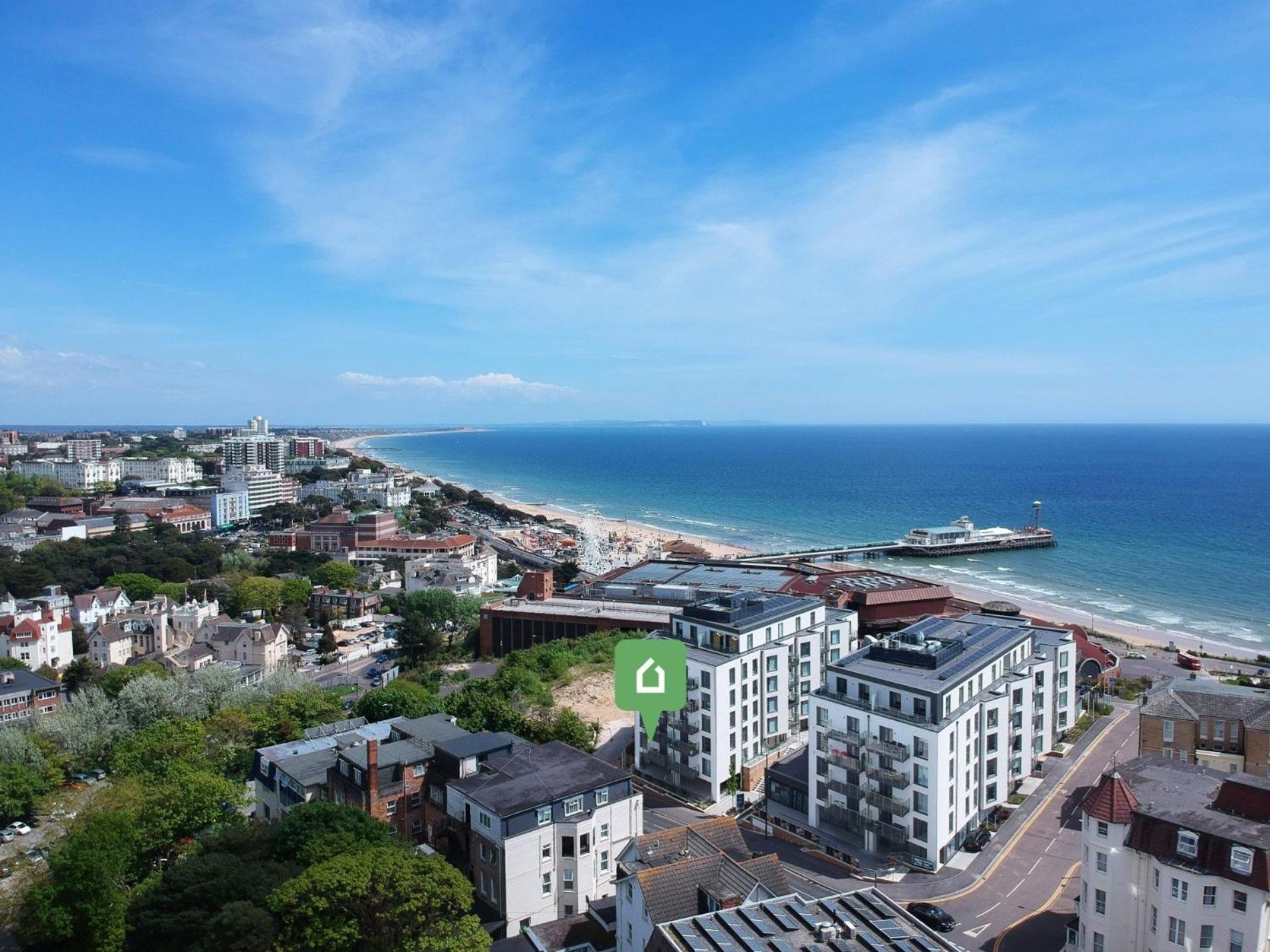 Holiday home 2 Bed In 48516 Bournemouth