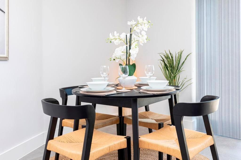 Meraki Luxe By Grandeur