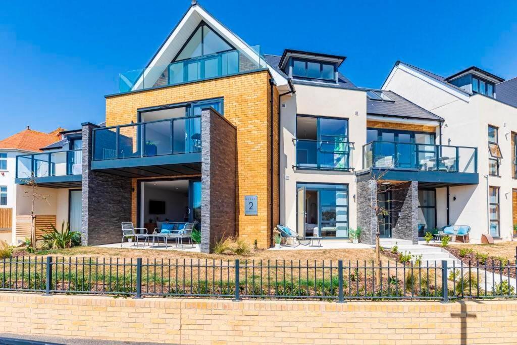 Meraki Luxe By Grandeur