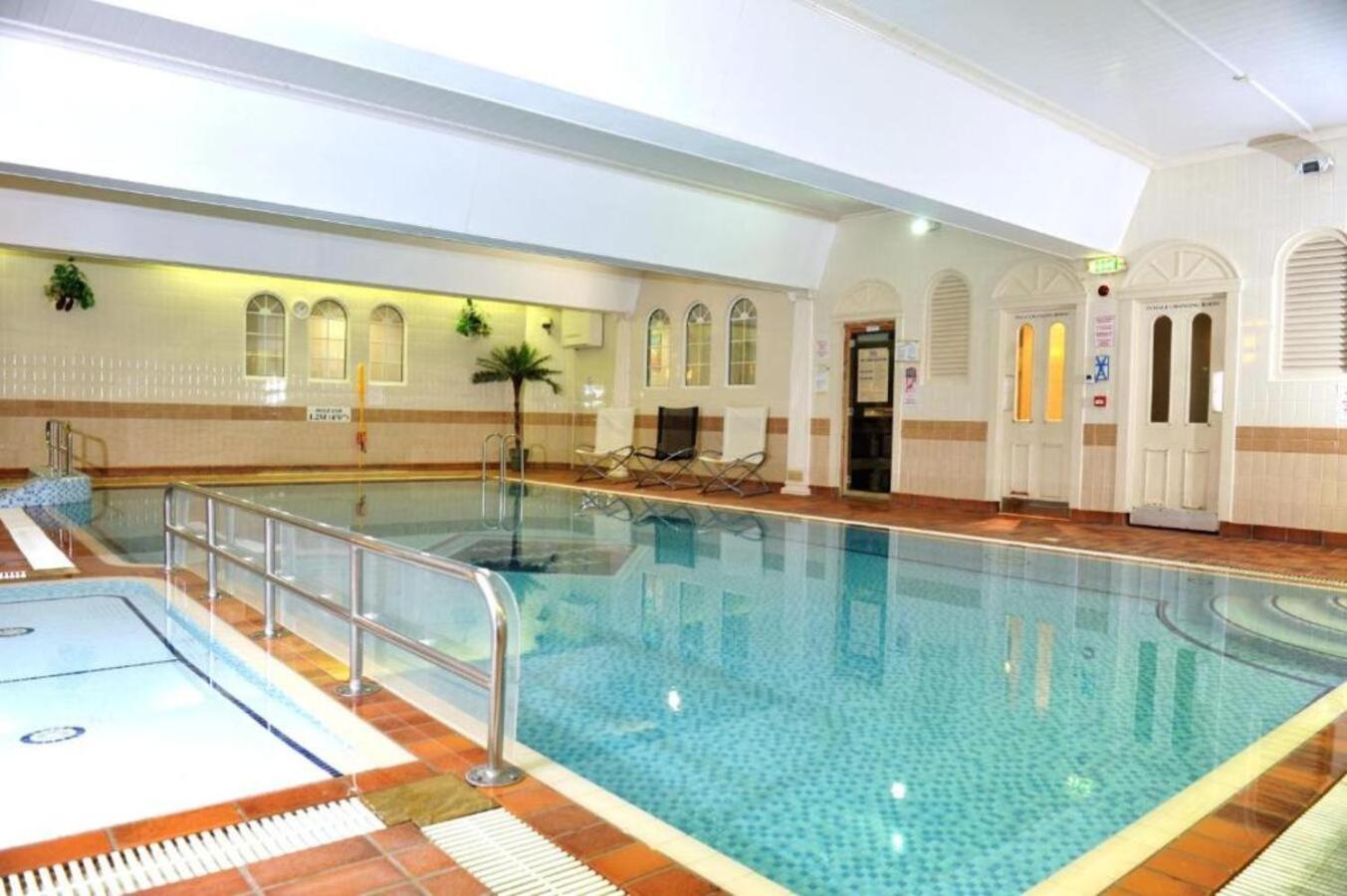 Hotel The Queens & Bournemouth