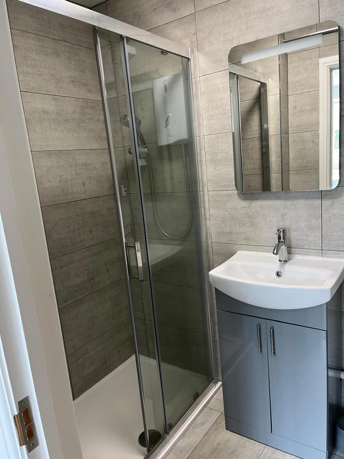 1 Bedroom Ground Floor *