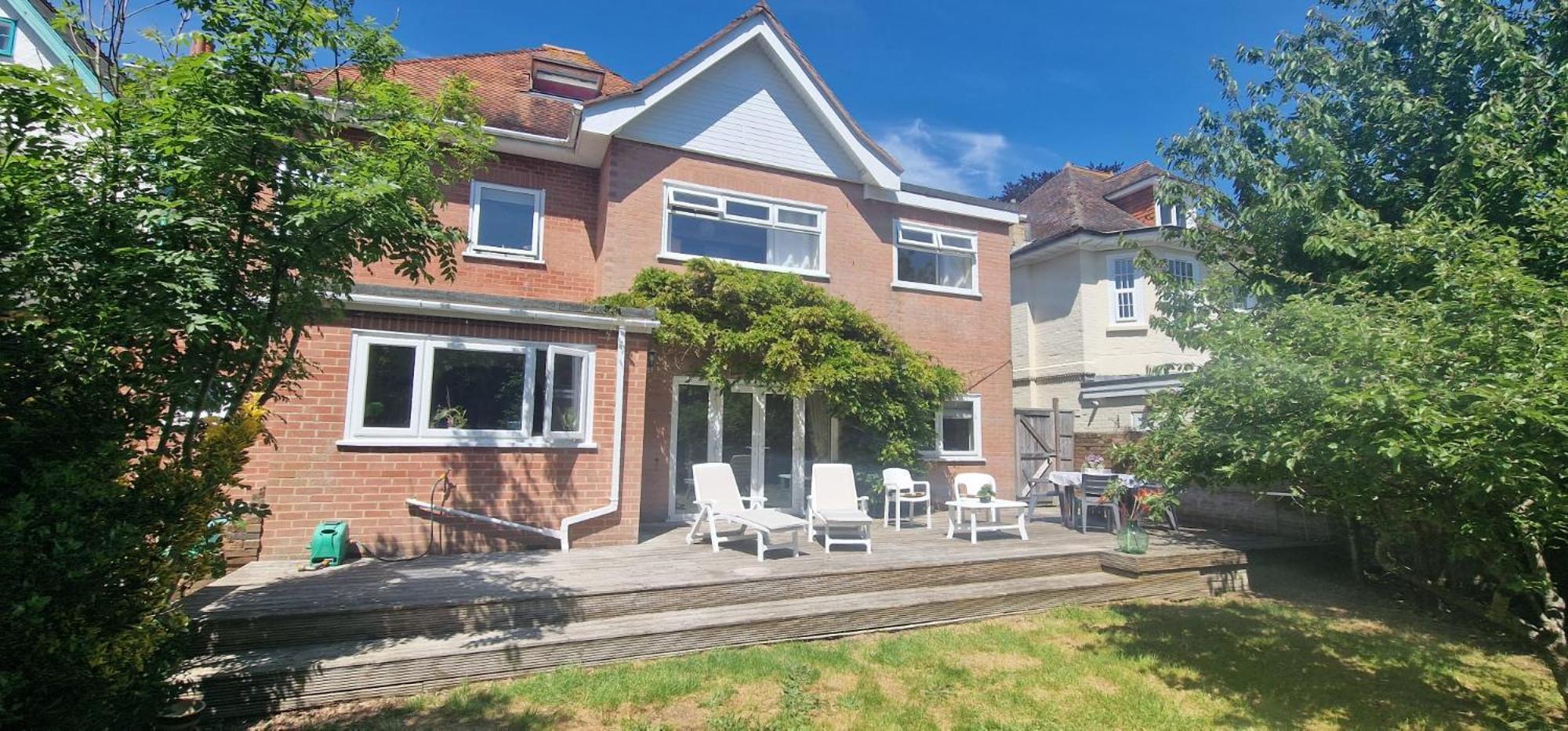 Great In A Beautiful And Cosy House Homestay *