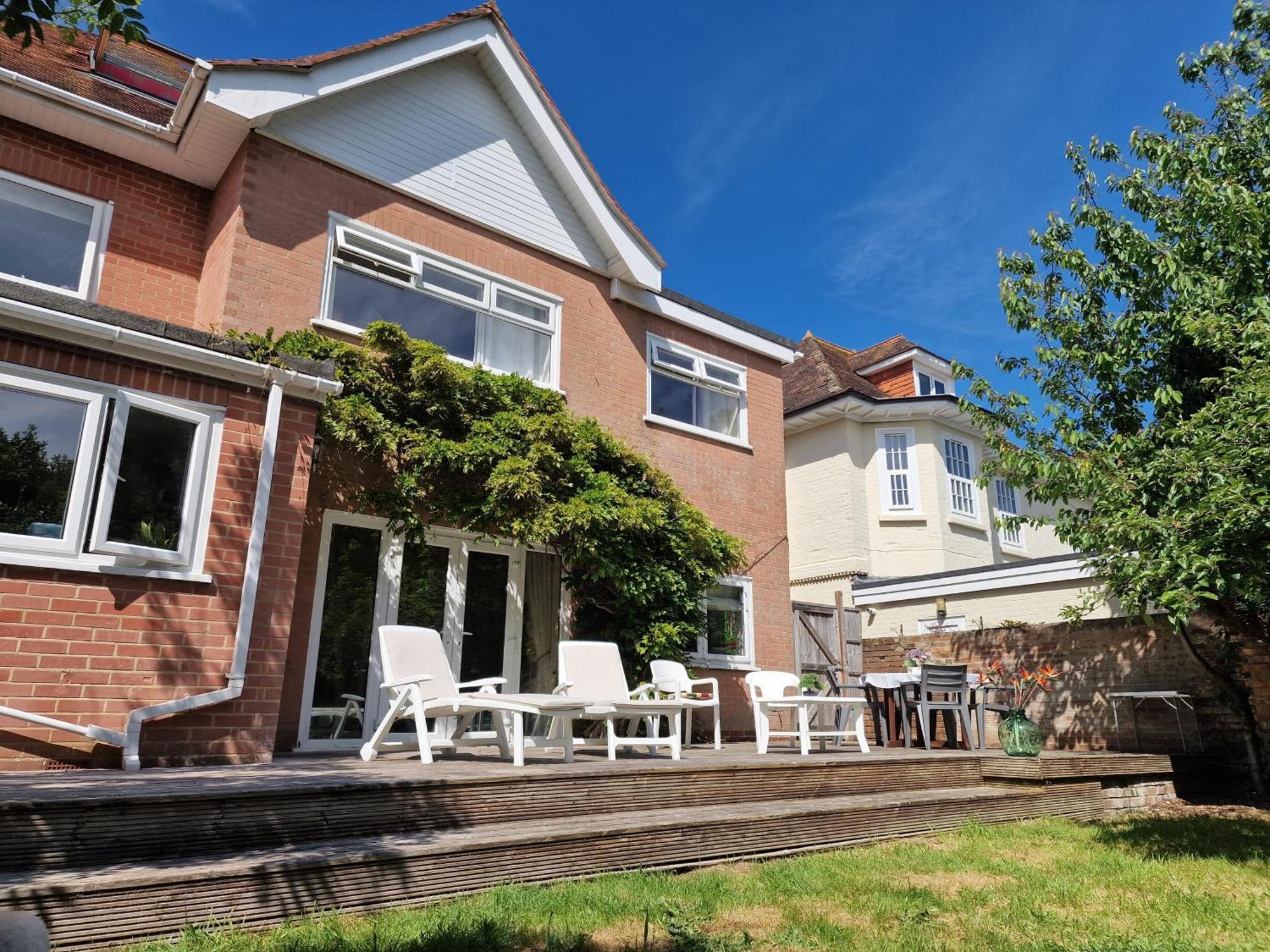 Great In A Beautiful And Cosy House * Bournemouth