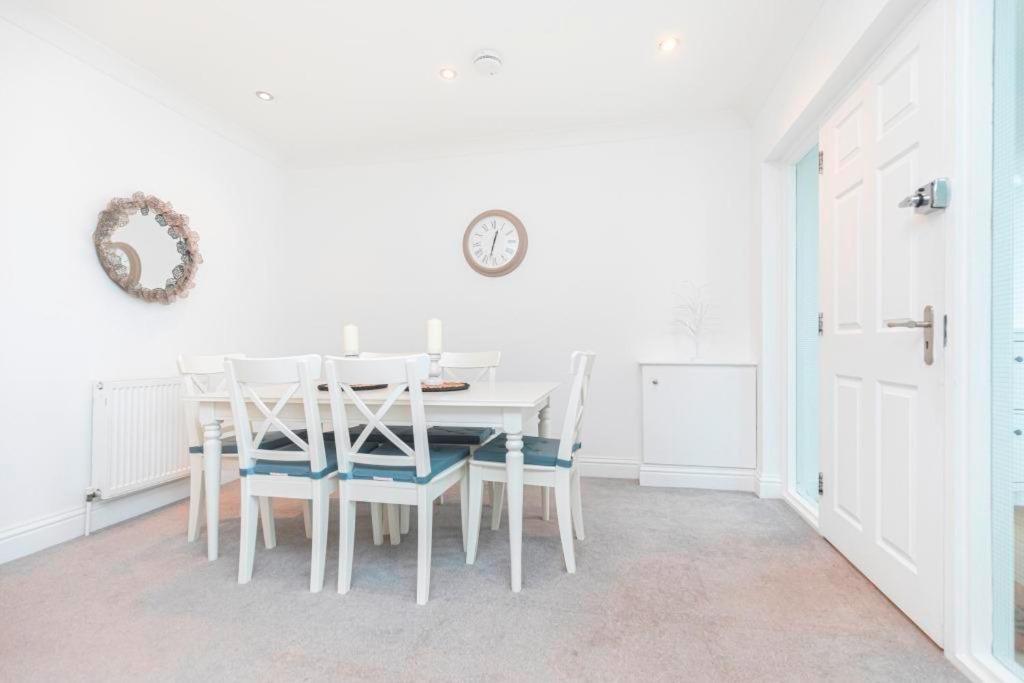 Bournecoast - Clifftop With Garden -fm827 Apartment *