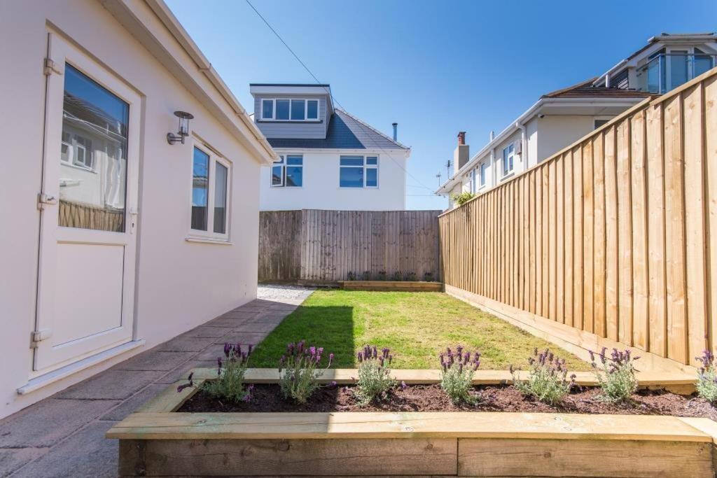 Bournecoast - Clifftop With Garden -fm827