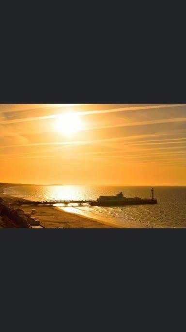 1 Bedroom In Bournemouth, Free Parking *