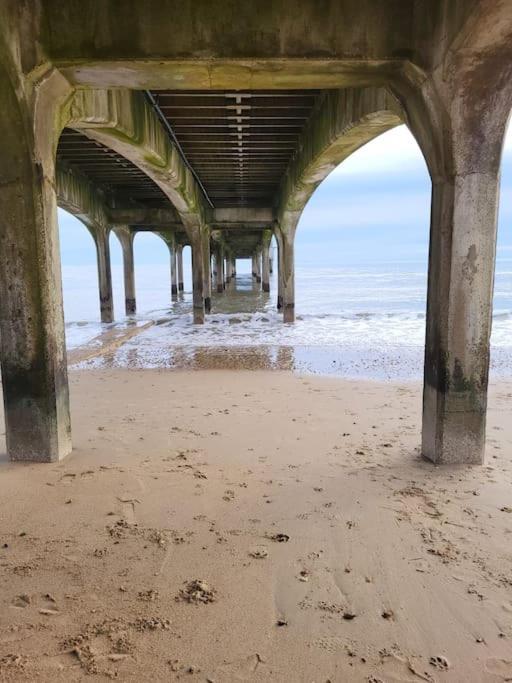 1 Bedroom In Bournemouth, Free Parking Apartment