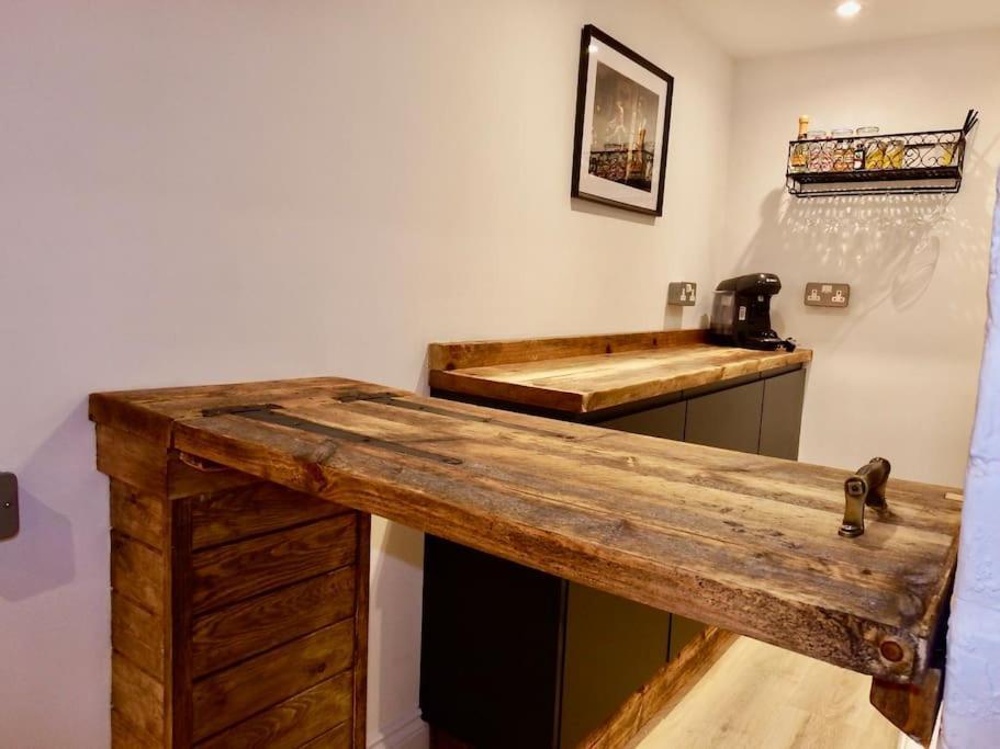 Newly Renovated Stunning Warehouse Apartment Bournemouth