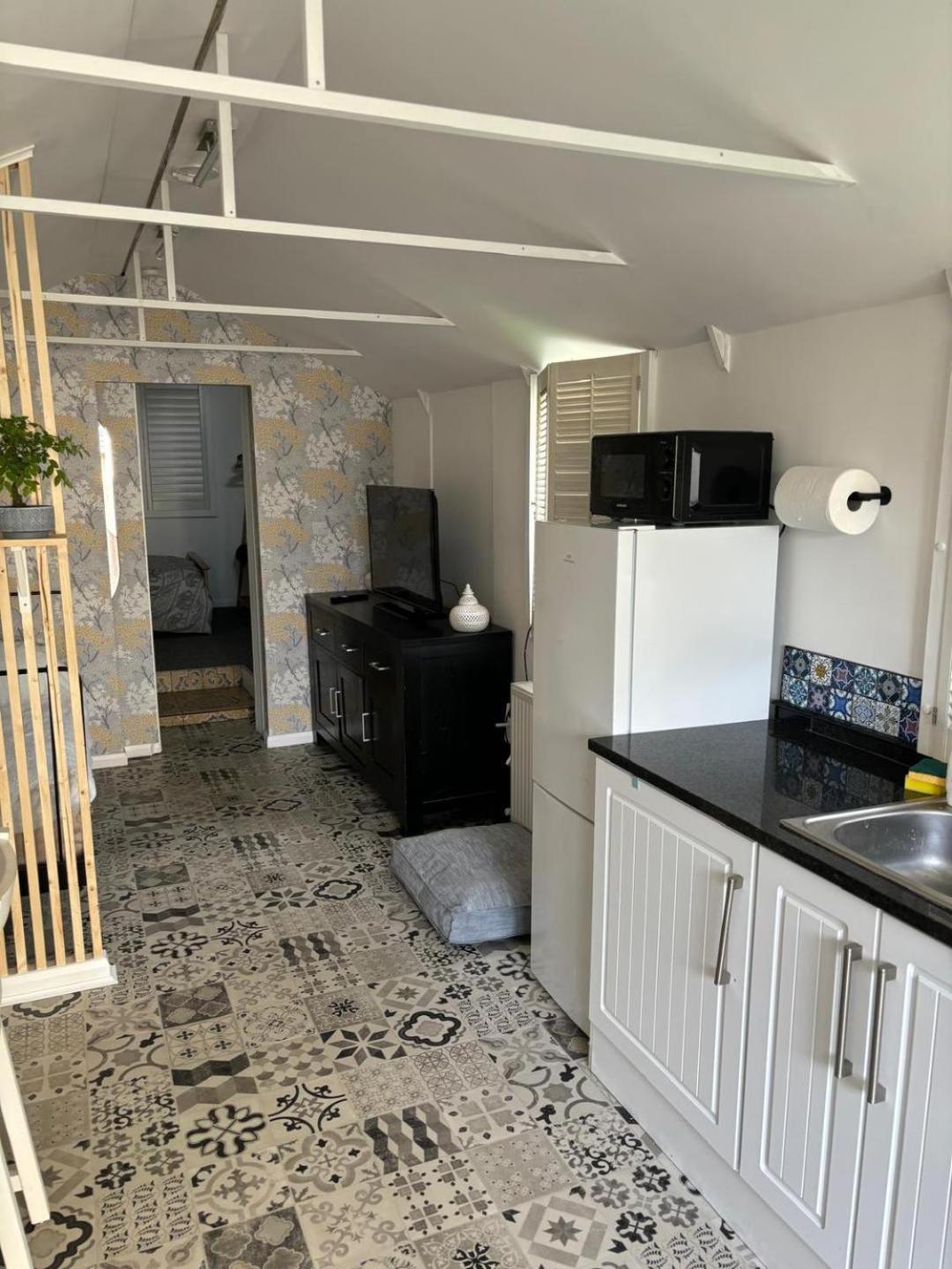 Apartment Private With En-suite