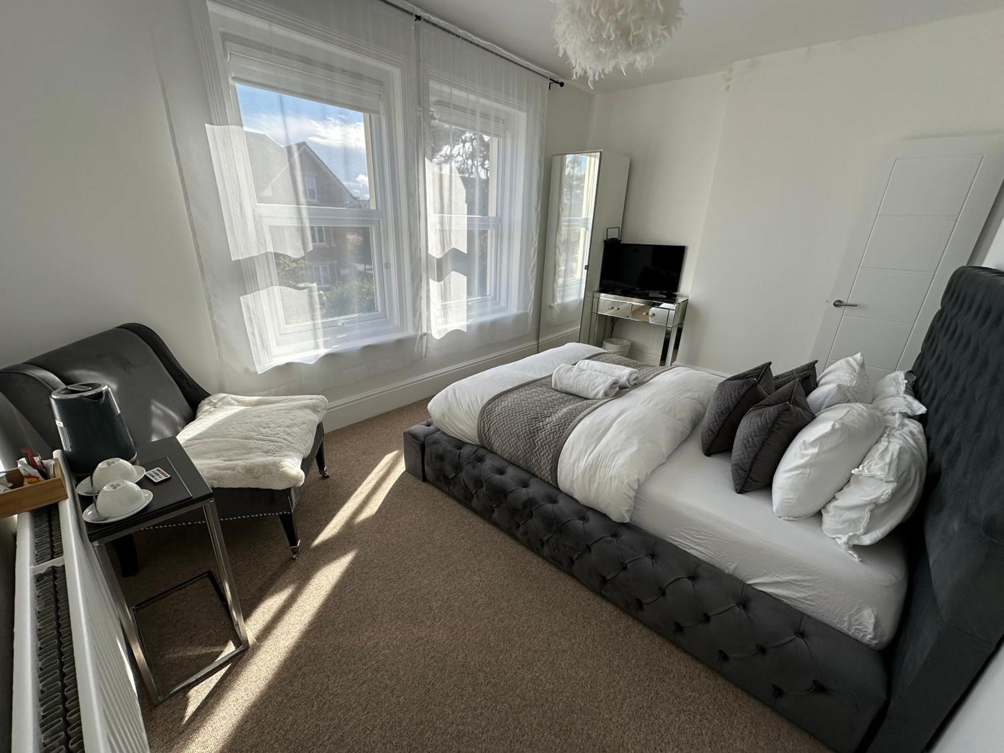 Homestay Seaside 5 Min From Ensuite Parking