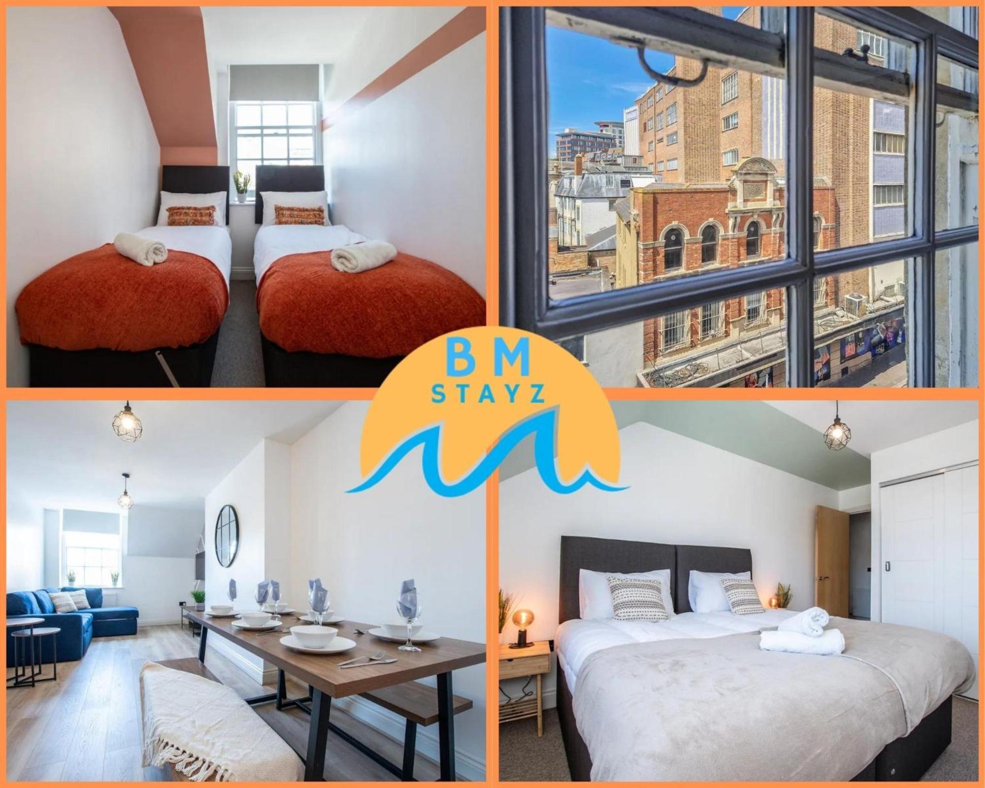 Apartment Town Centre 2 Bedroom Apartment, 5 Minutes Walk To The Beach, Sleeps Up To 6 *