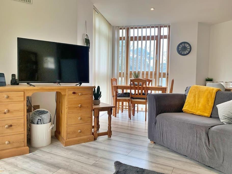 Two Bedroom In Apartment
