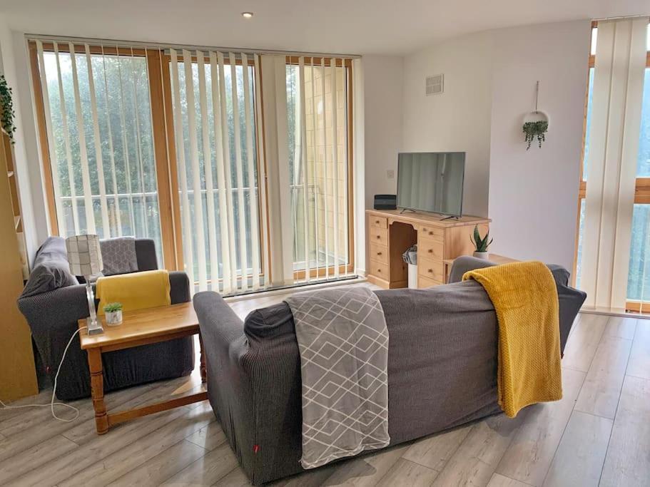 Two Bedroom In Apartment