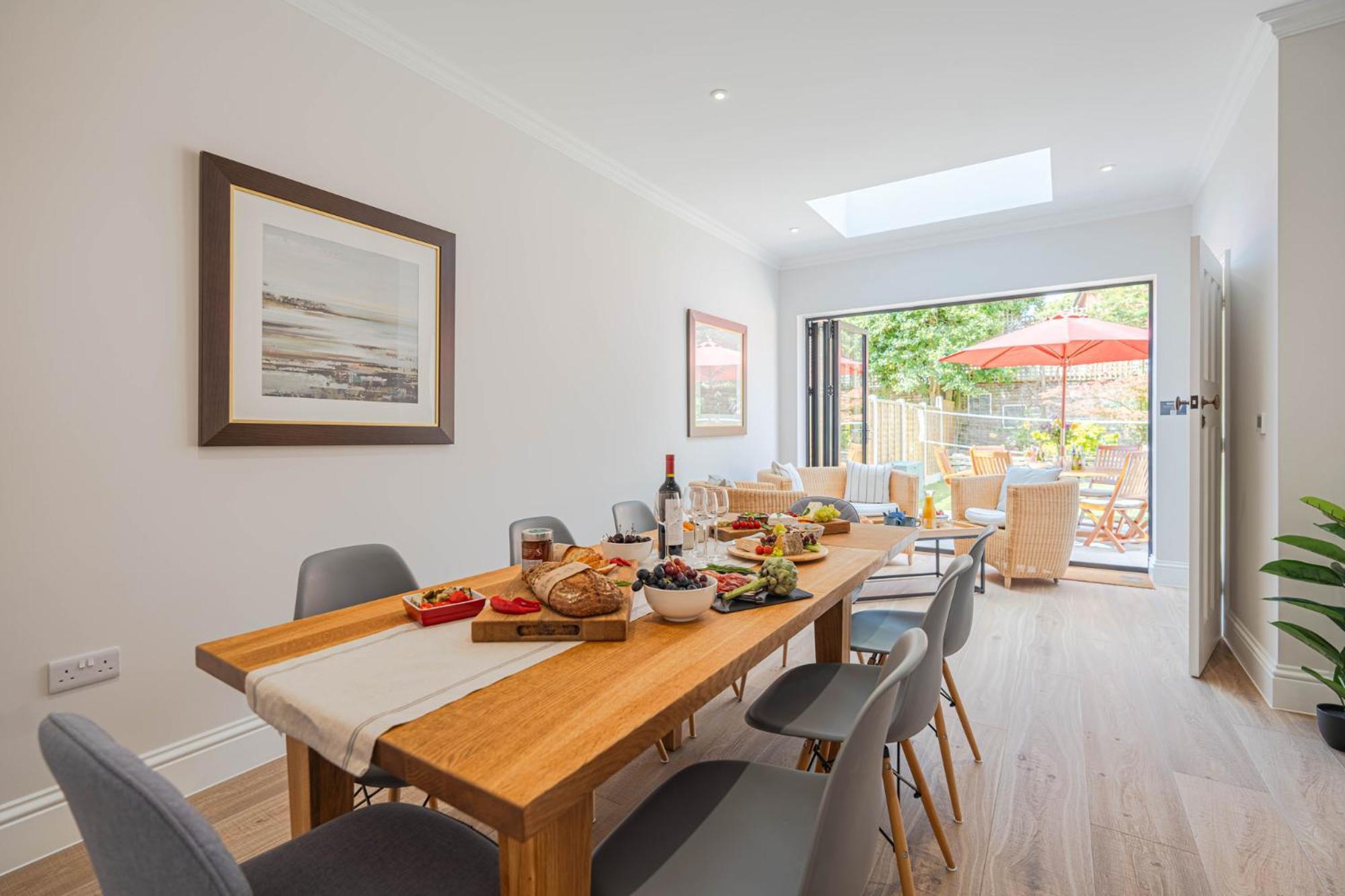 Highcroft House By Grandeur Holiday home *