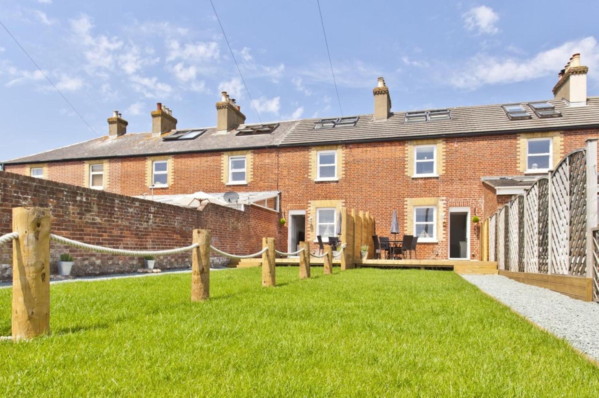 Holiday home Bournecoast - Coastguard - Sea View - Garden - Hot Tub - Hb6098 *