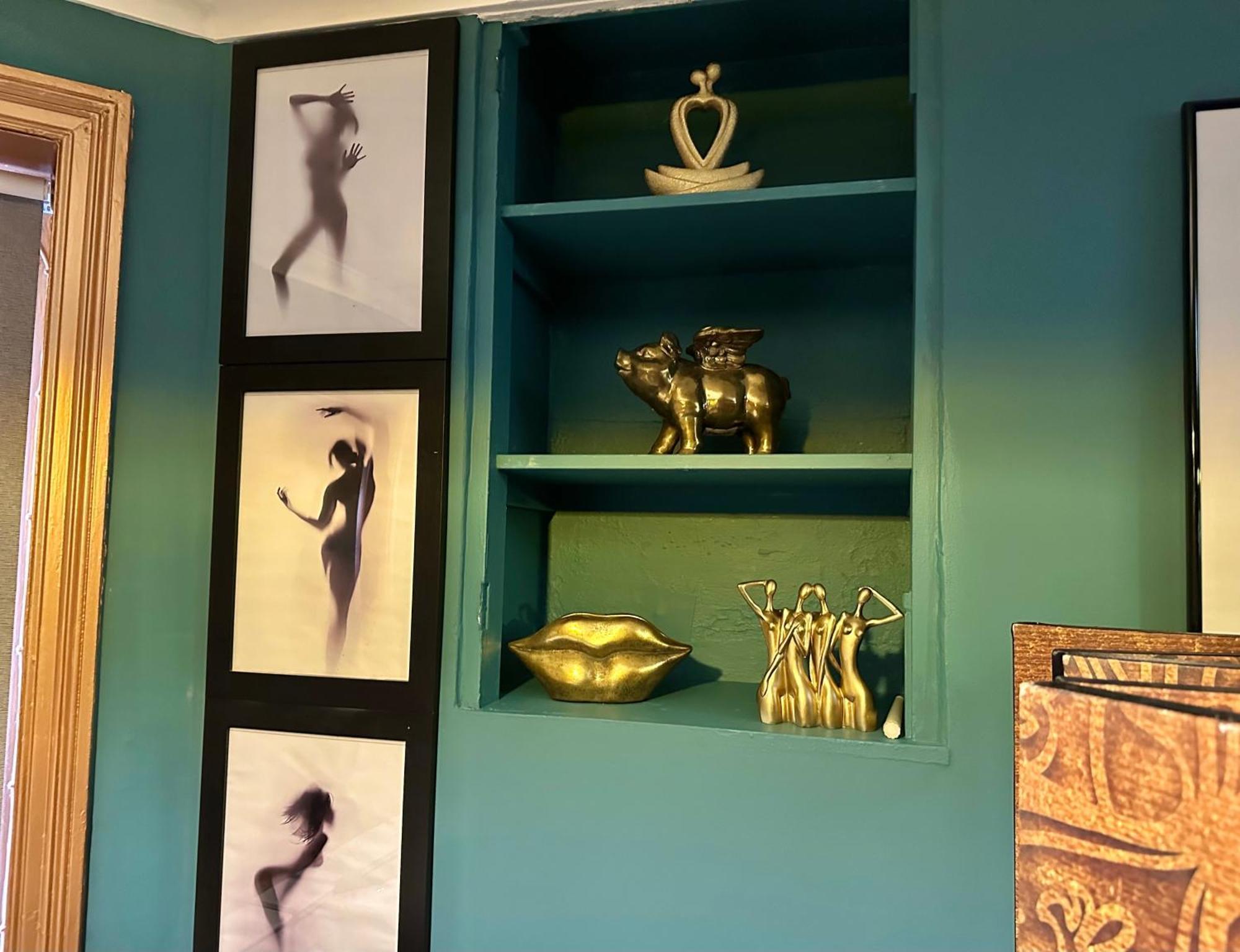 The Den Of Desire - Adults Only Experience - Walk To Beach And Town Centre - Apartment Bournemouth