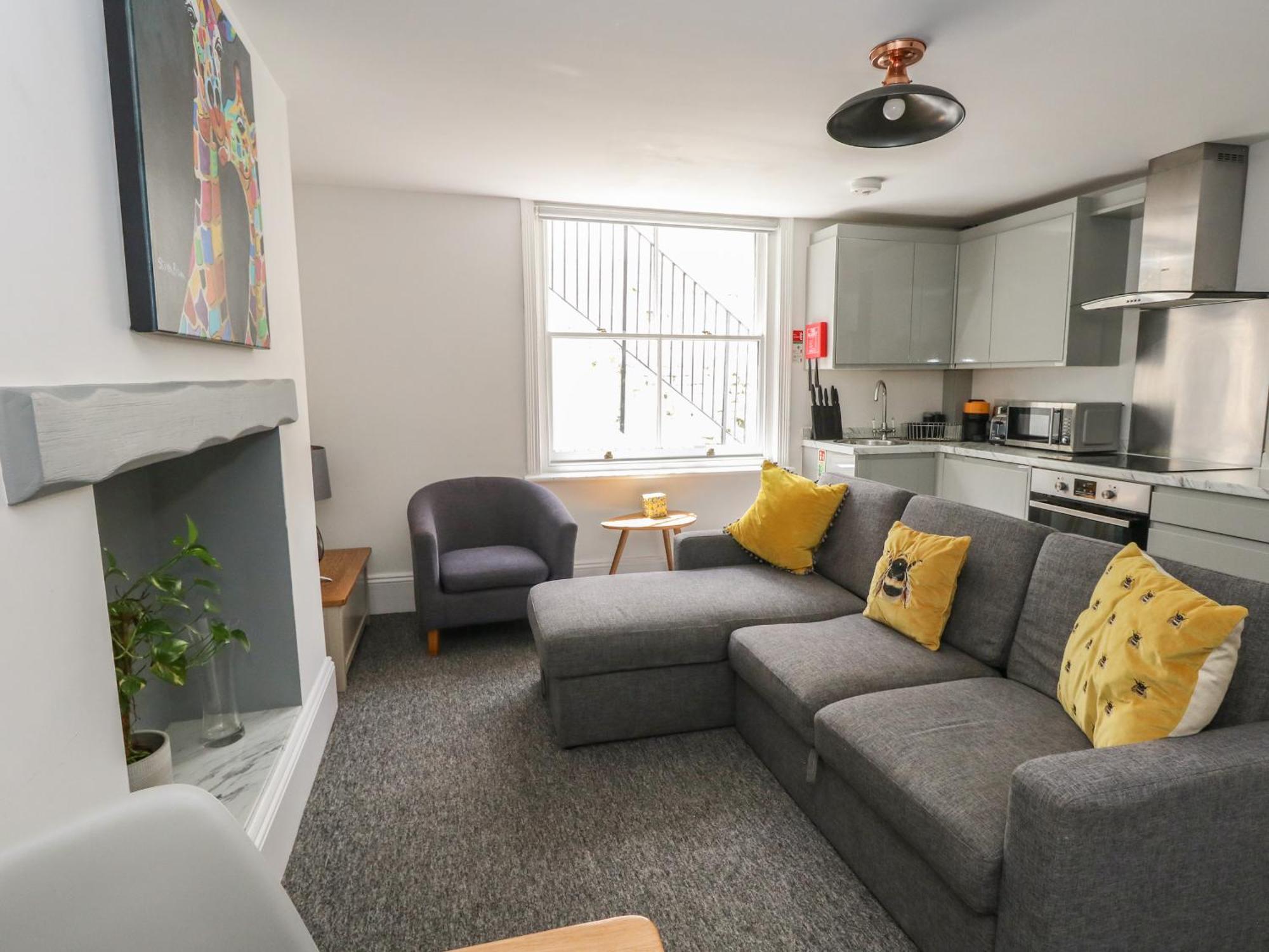 Apartment Flats 1 *