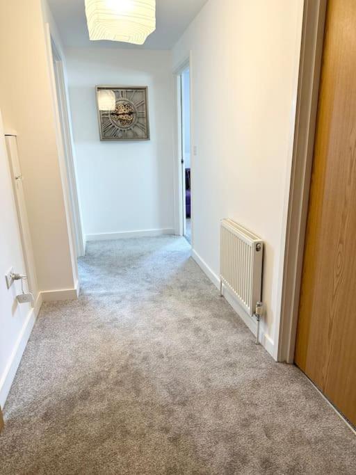 Apartment Flat With Views - Newly Refurbished - Parking Included - Superfast Wifi *