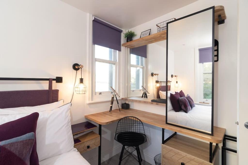 Break Away Nxt To Gardens! Pkg - Perfect Position! *