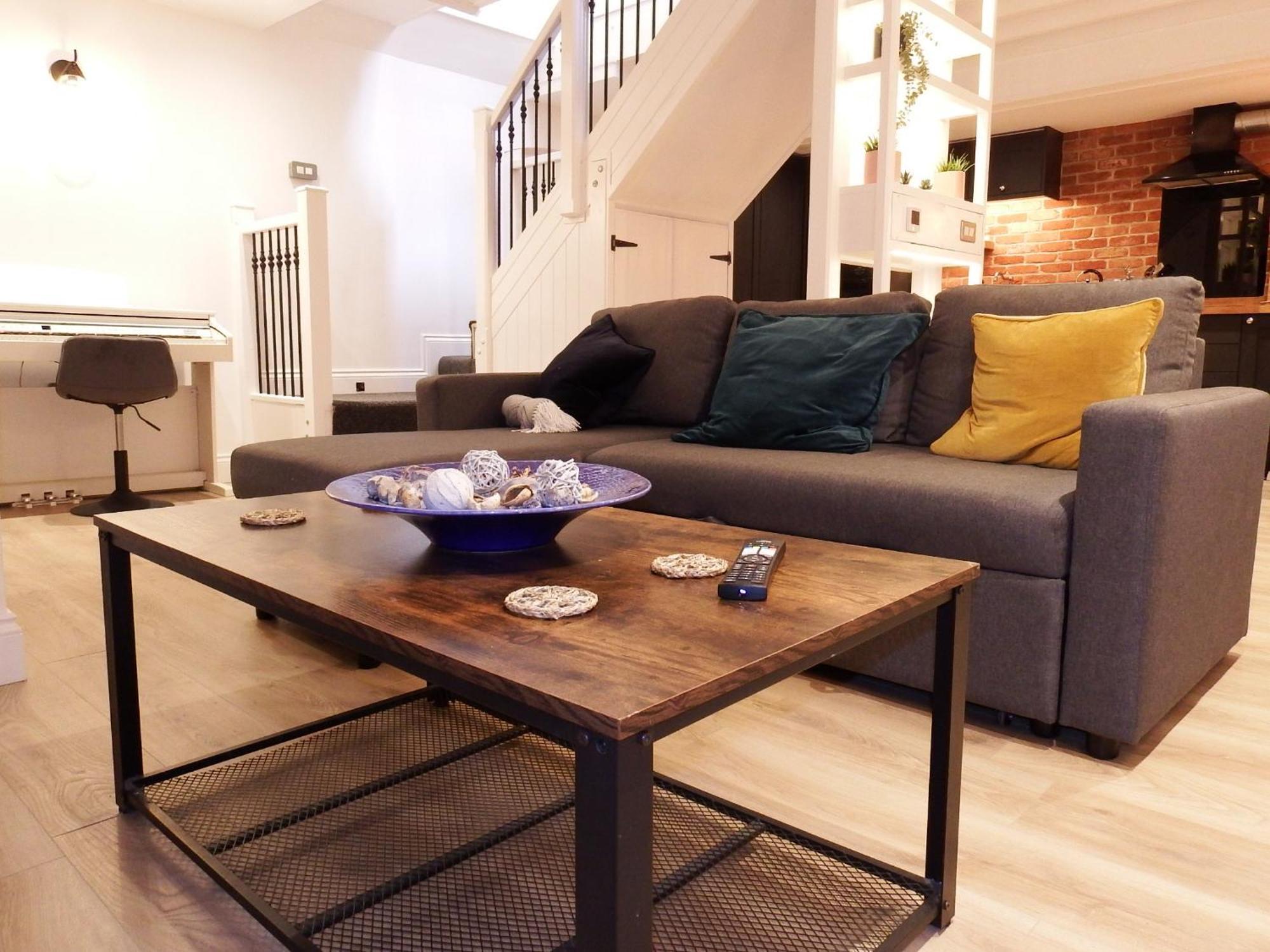 Apartment Newly Renovated Stunning Warehouse Bournemouth