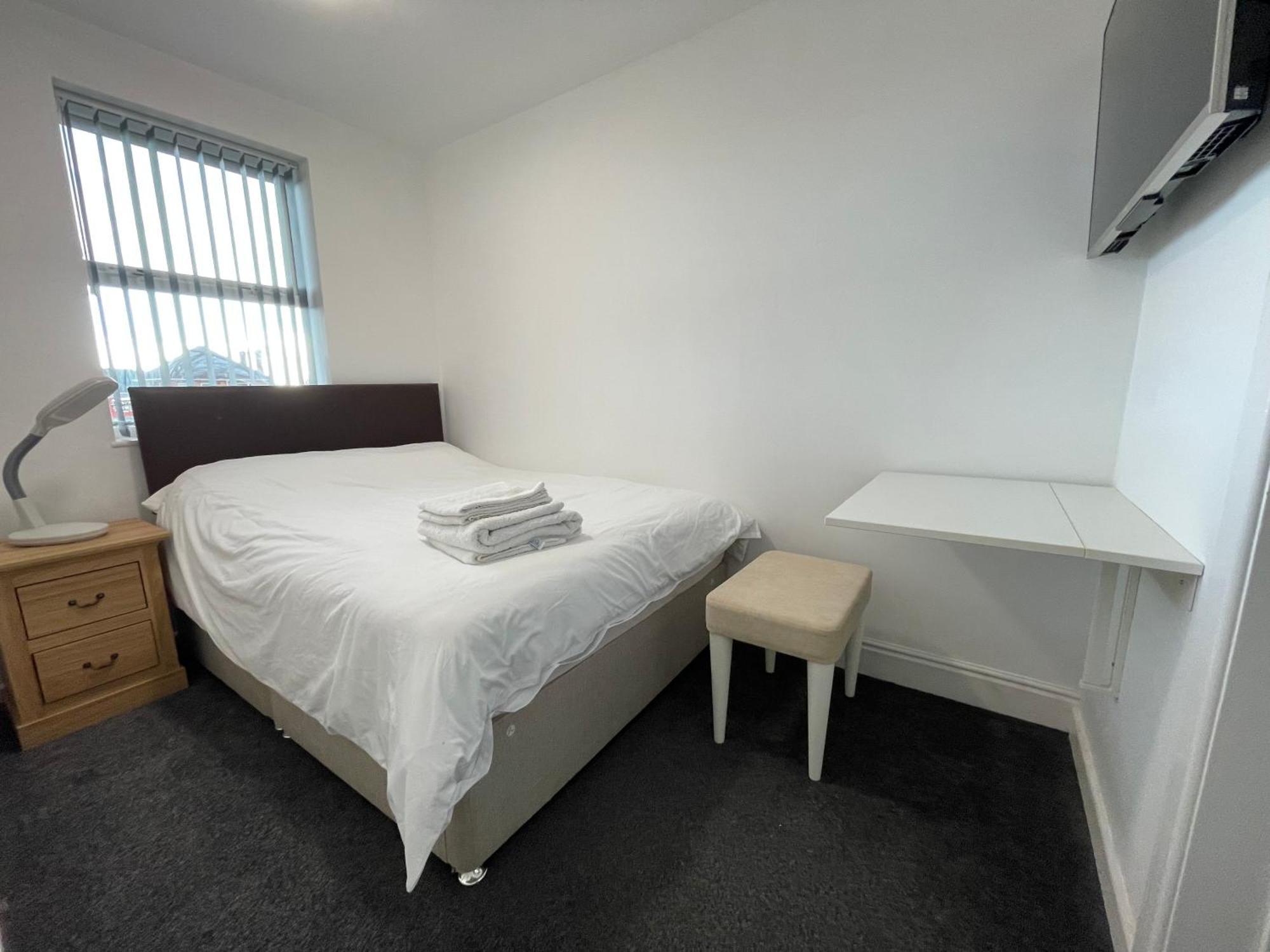 House In And Poole * Bournemouth