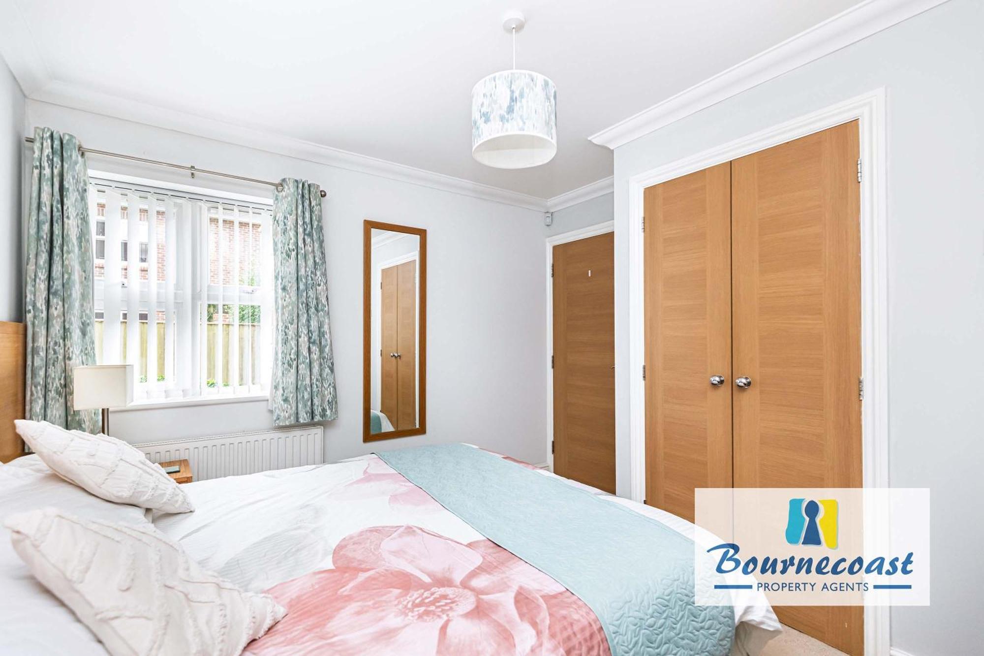 Bournecoast: Short Walk To Town/sandy -3194 Apartment