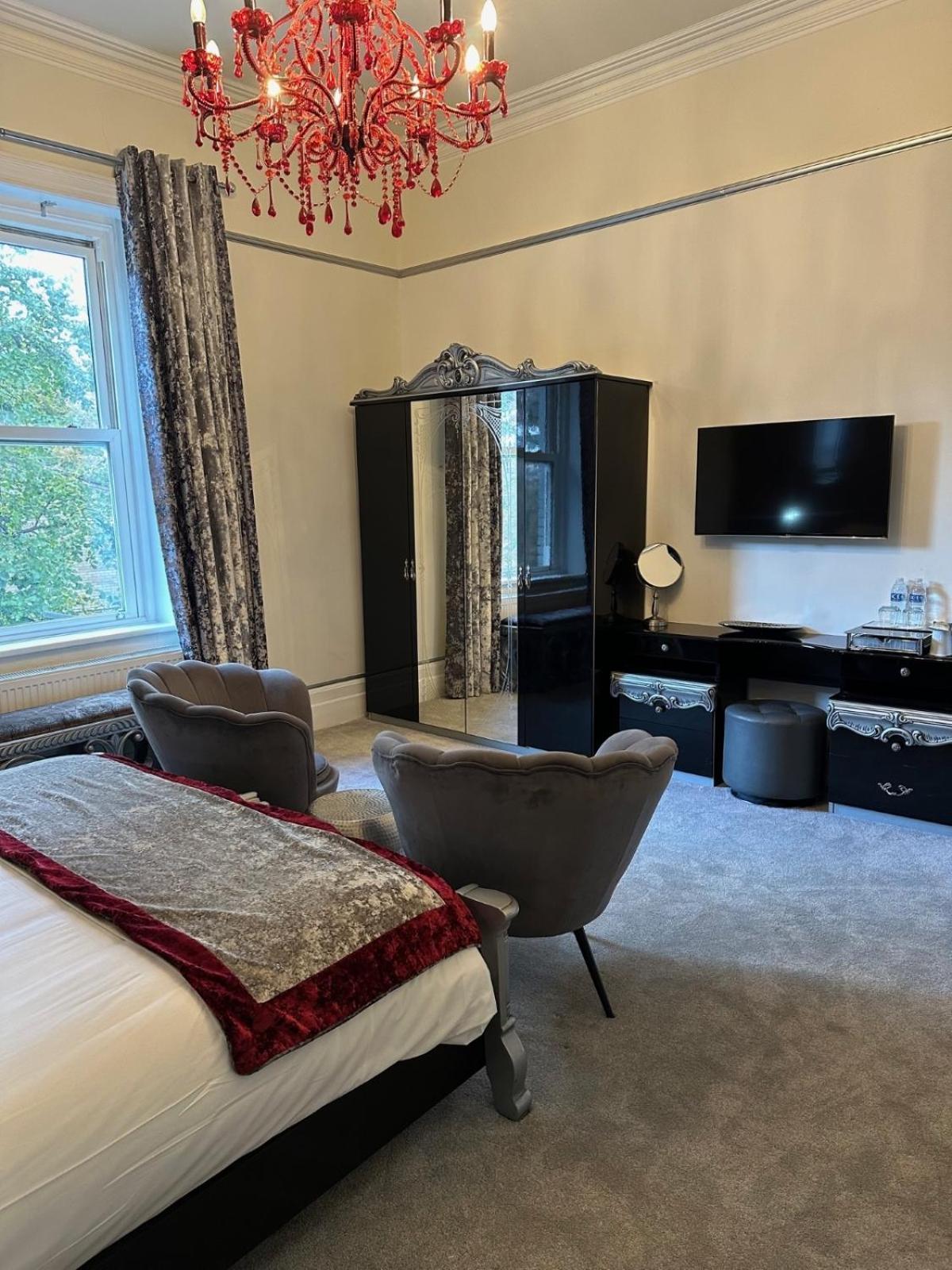 Bed & Breakfast Derby Manor