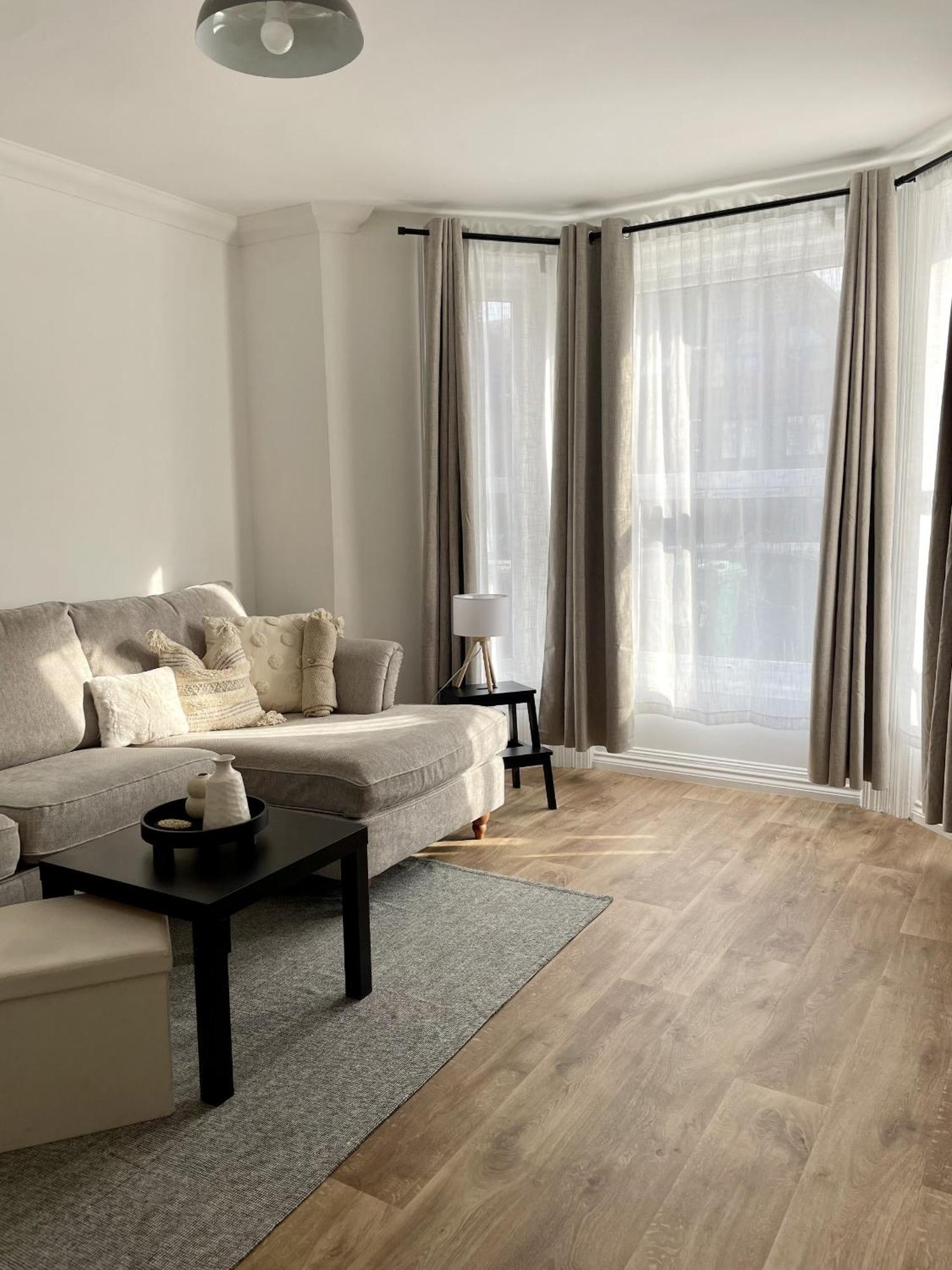 New In Town Centre Apartment