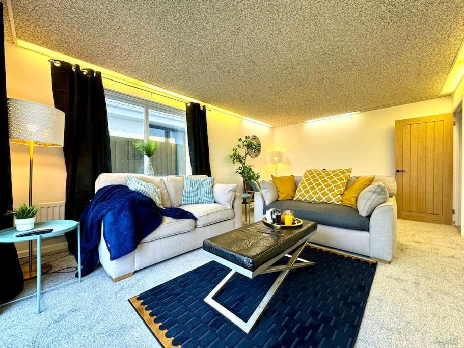 Spectacular Seaview - House - 2br - Sleeps 6 Holiday home