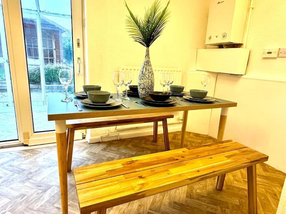Spectacular Seaview - House - 2br - Sleeps 6 Holiday home *