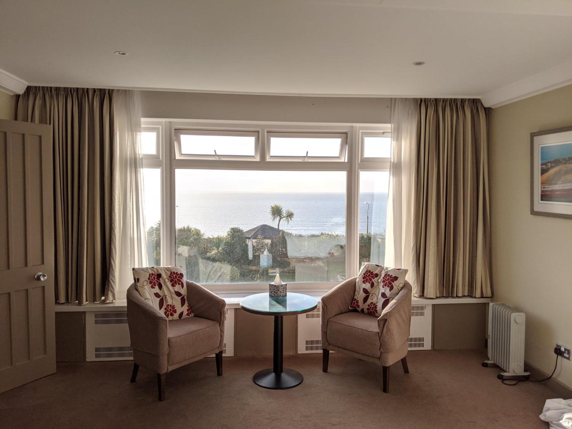 Carlton Club Avon Apartment *