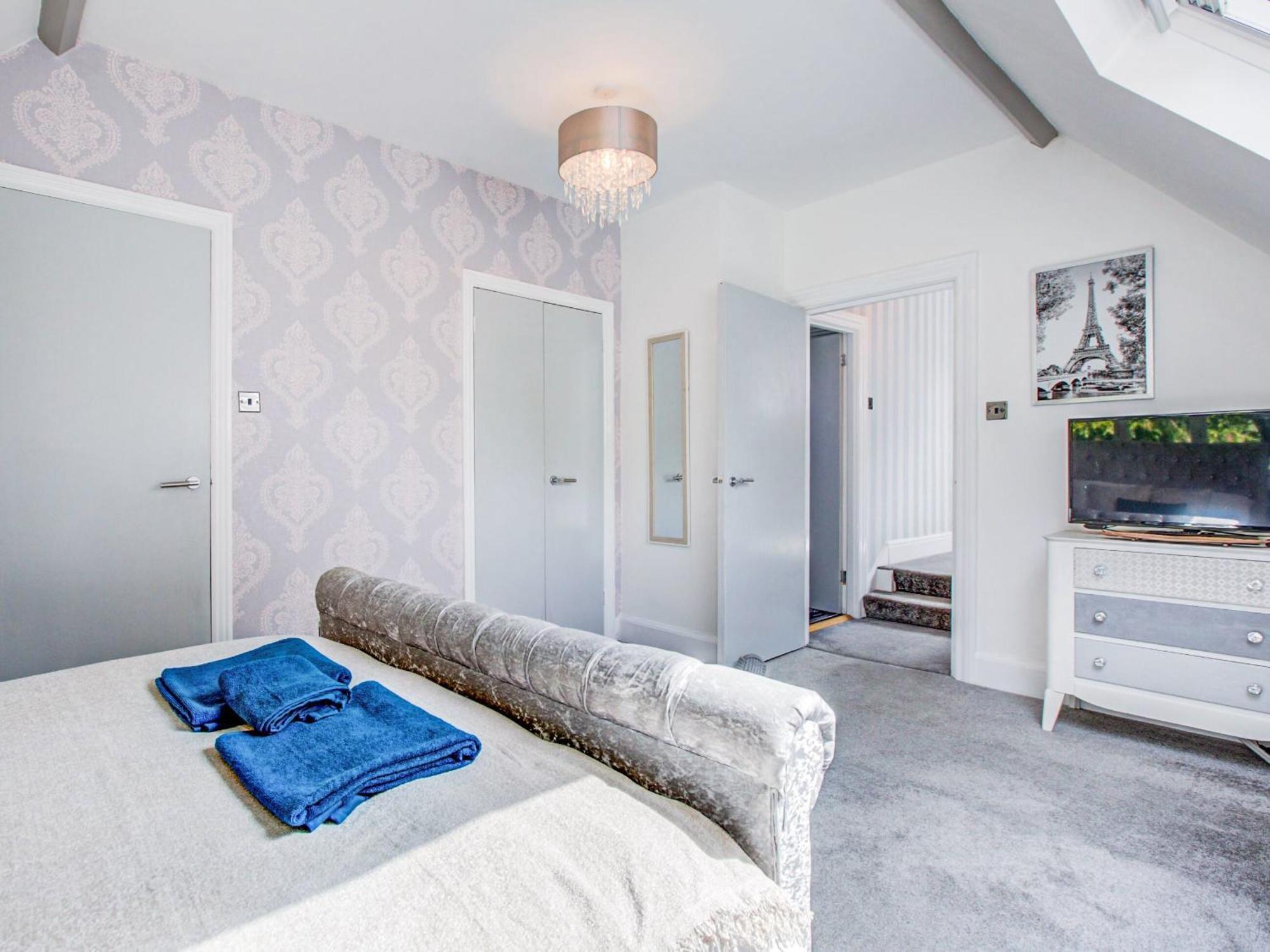 Holiday home Portland House *