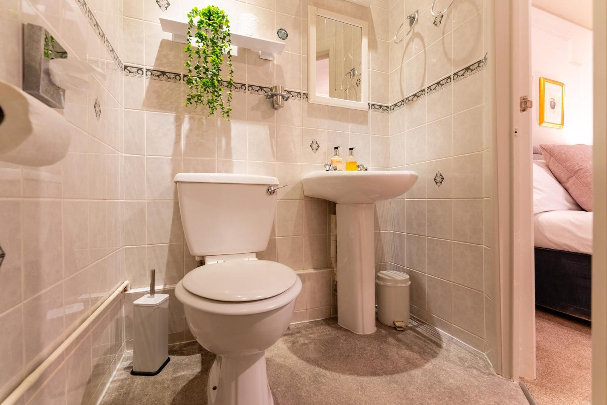 Guest house The Cransley By Grandeur 4*