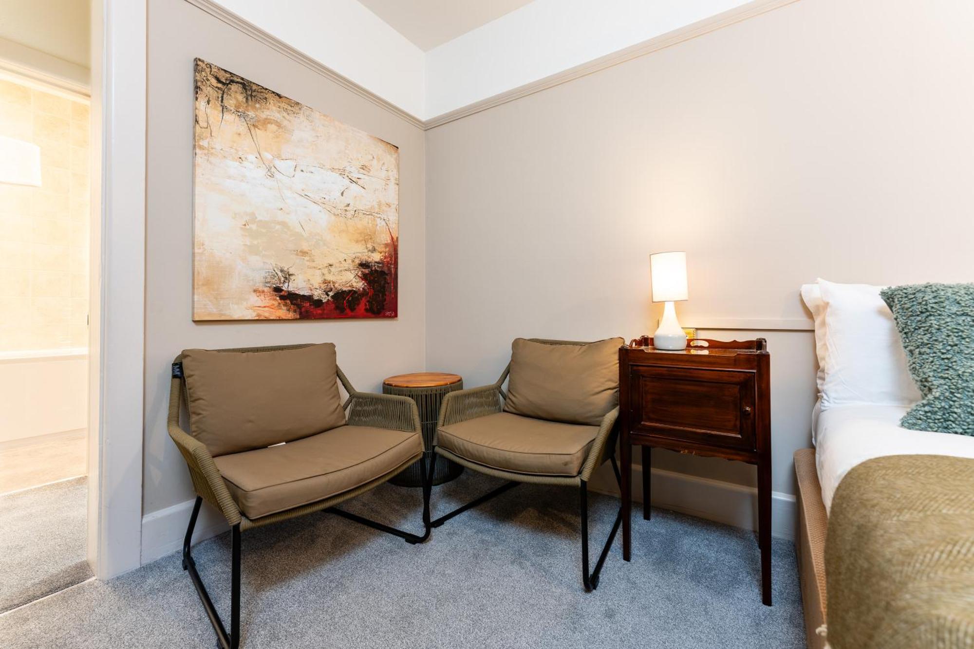 Guest house The Cransley By Grandeur