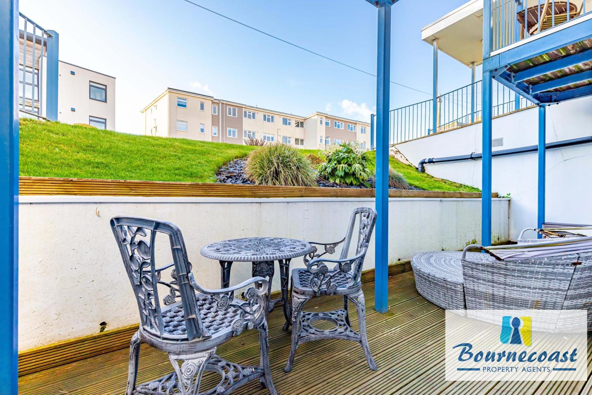 Bournecoast - Modern By Sandy Beaches - Fm9627 *