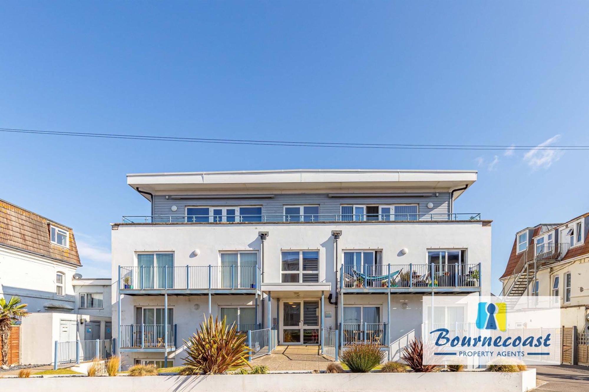 Bournecoast - Stylish Flat Near Sandy Beaches With Balconies - Fm9632 *