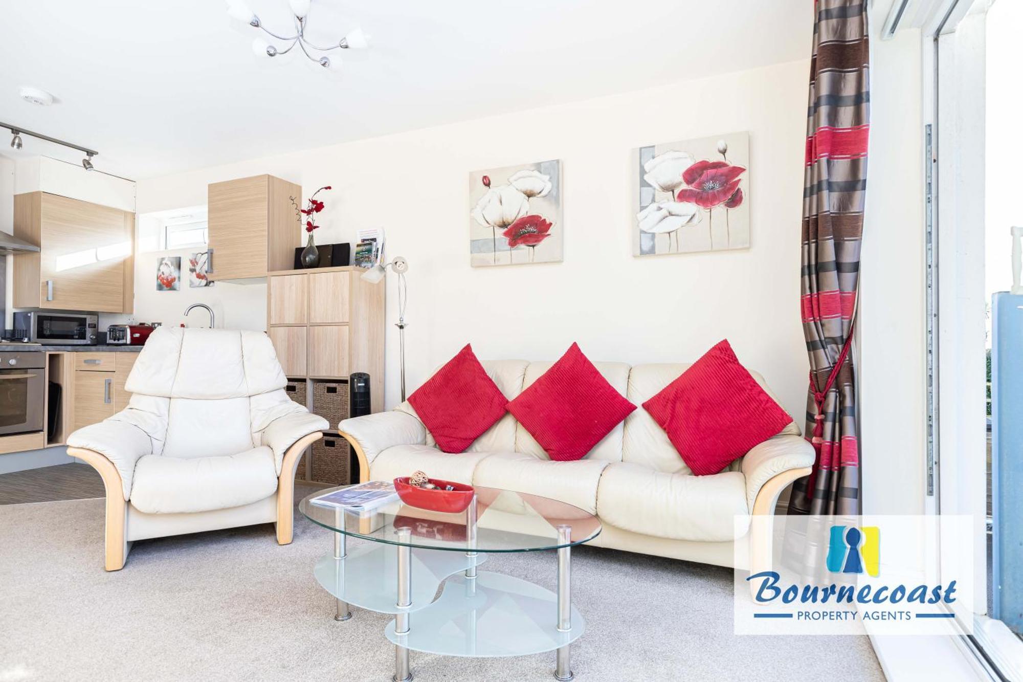 Bournecoast - Stylish Flat Near Sandy Beaches With Balconies - Fm9632 *