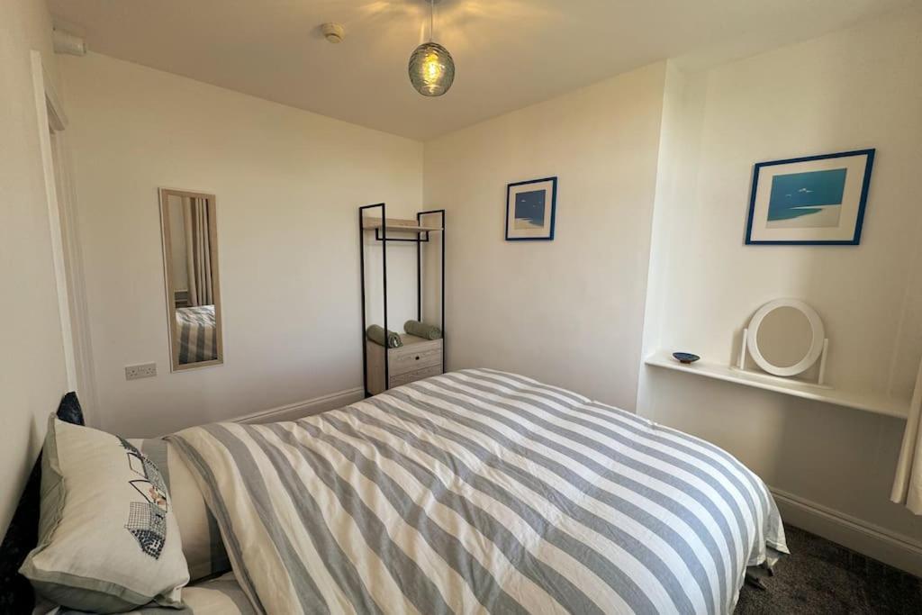 Boscombe Apartment *