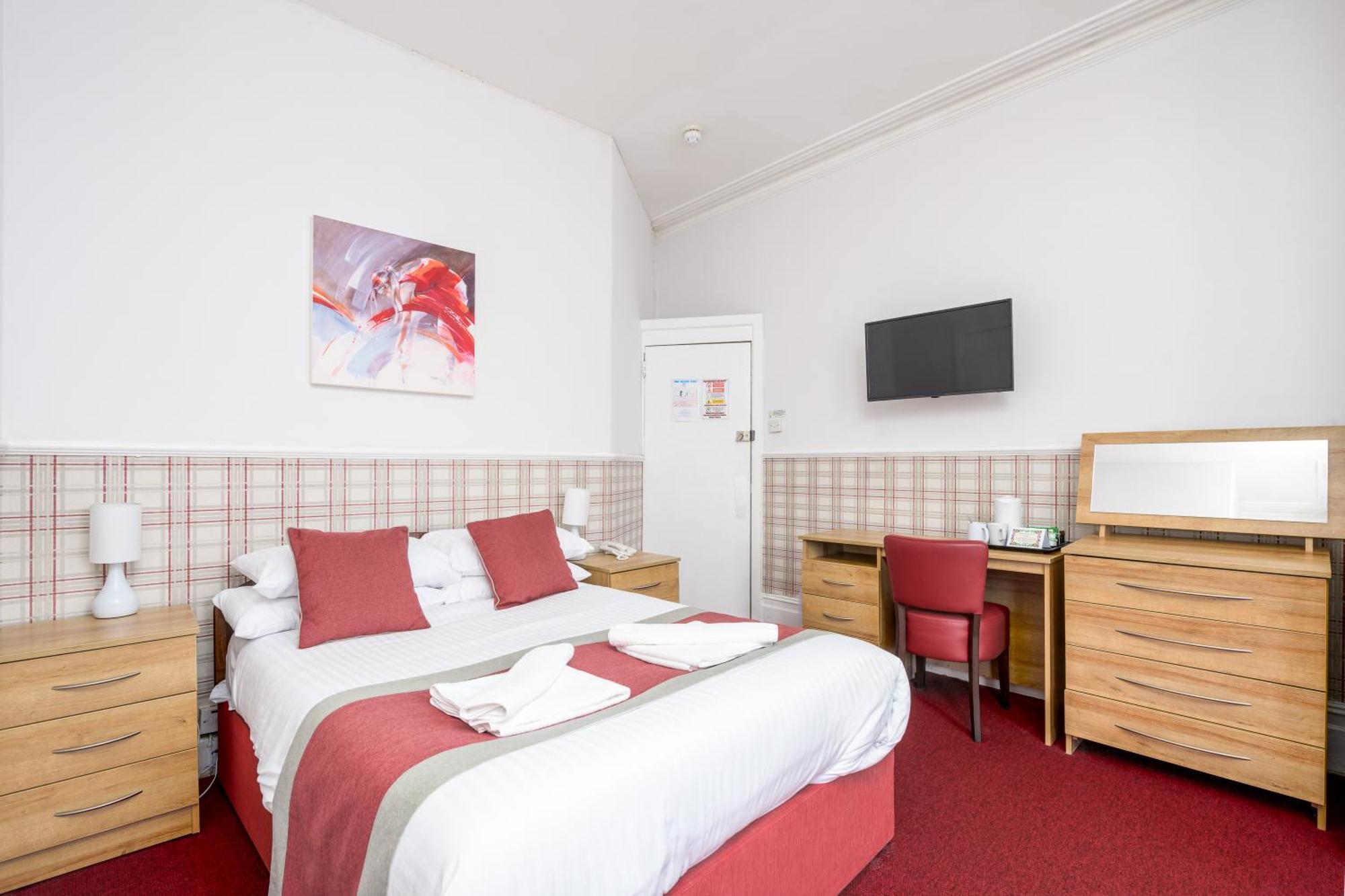 Hotel Sands
